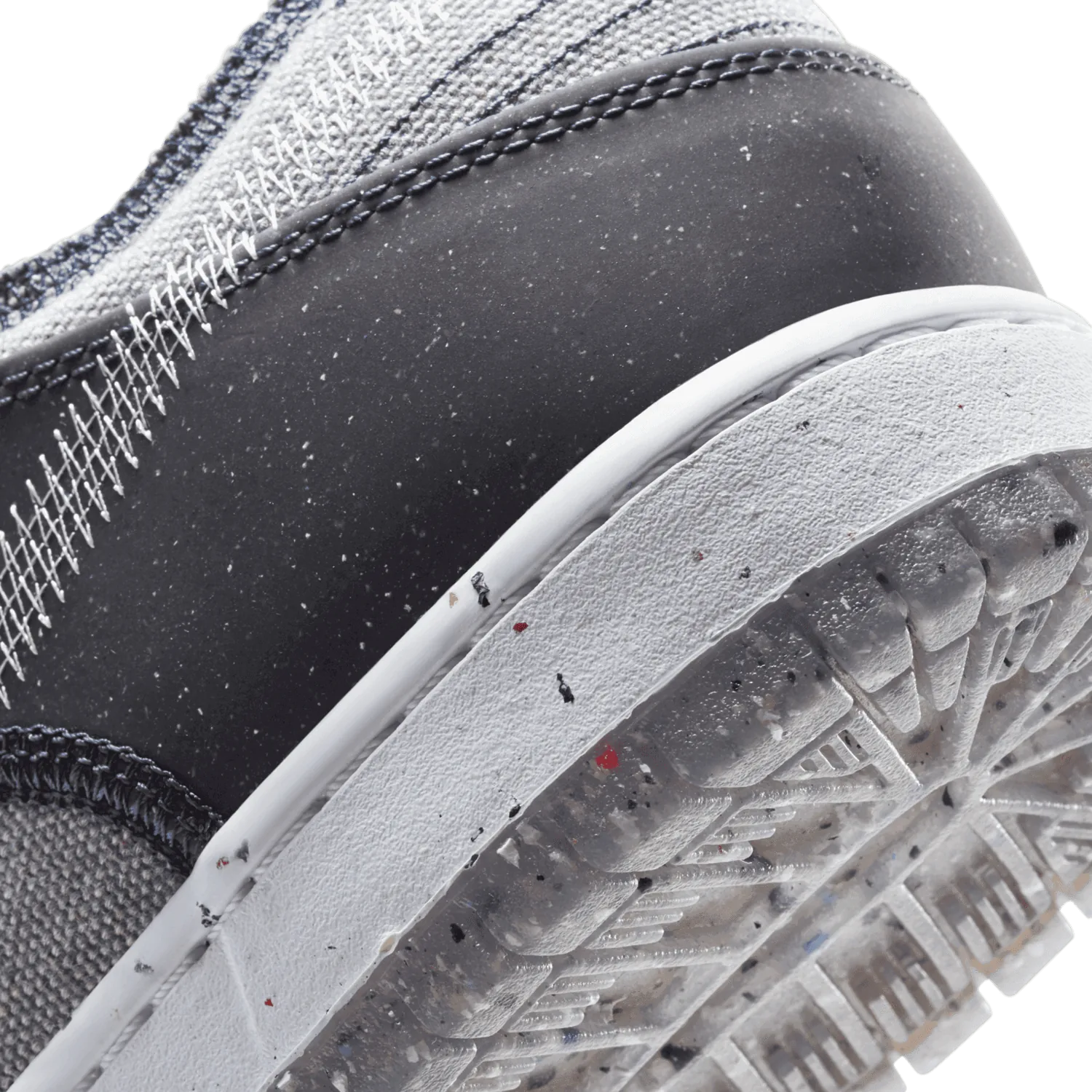 Nike SB Dunk Low Pro E Dark Grey image 7
