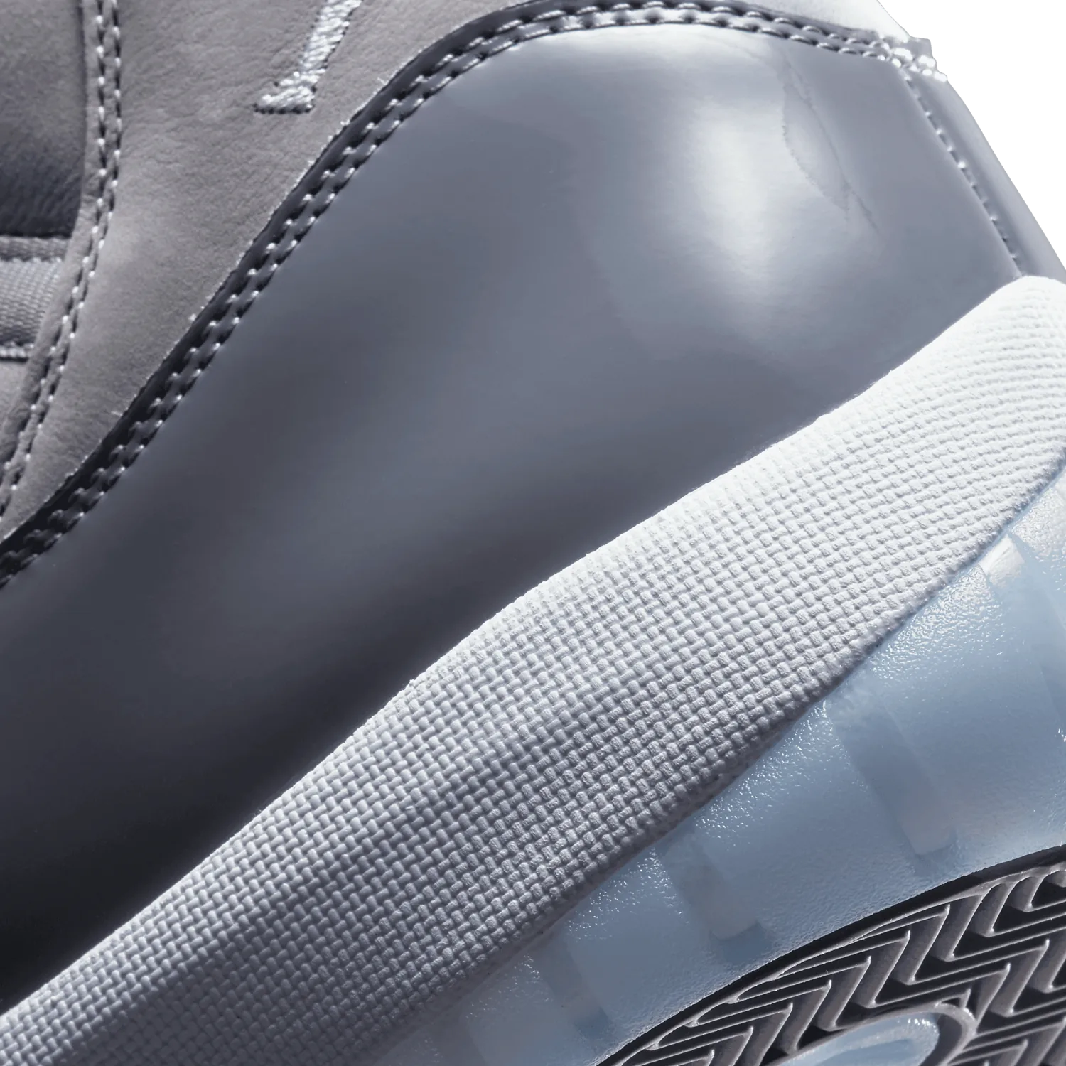 Air Jordan 11 Retro Cool Grey (2021) image 7