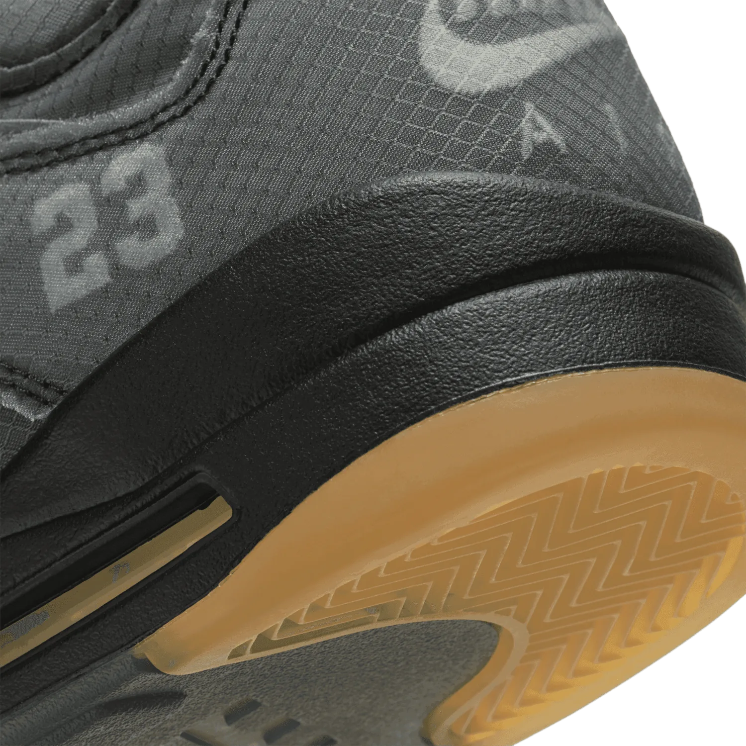 Air Jordan 5 Retro Off-White image 3