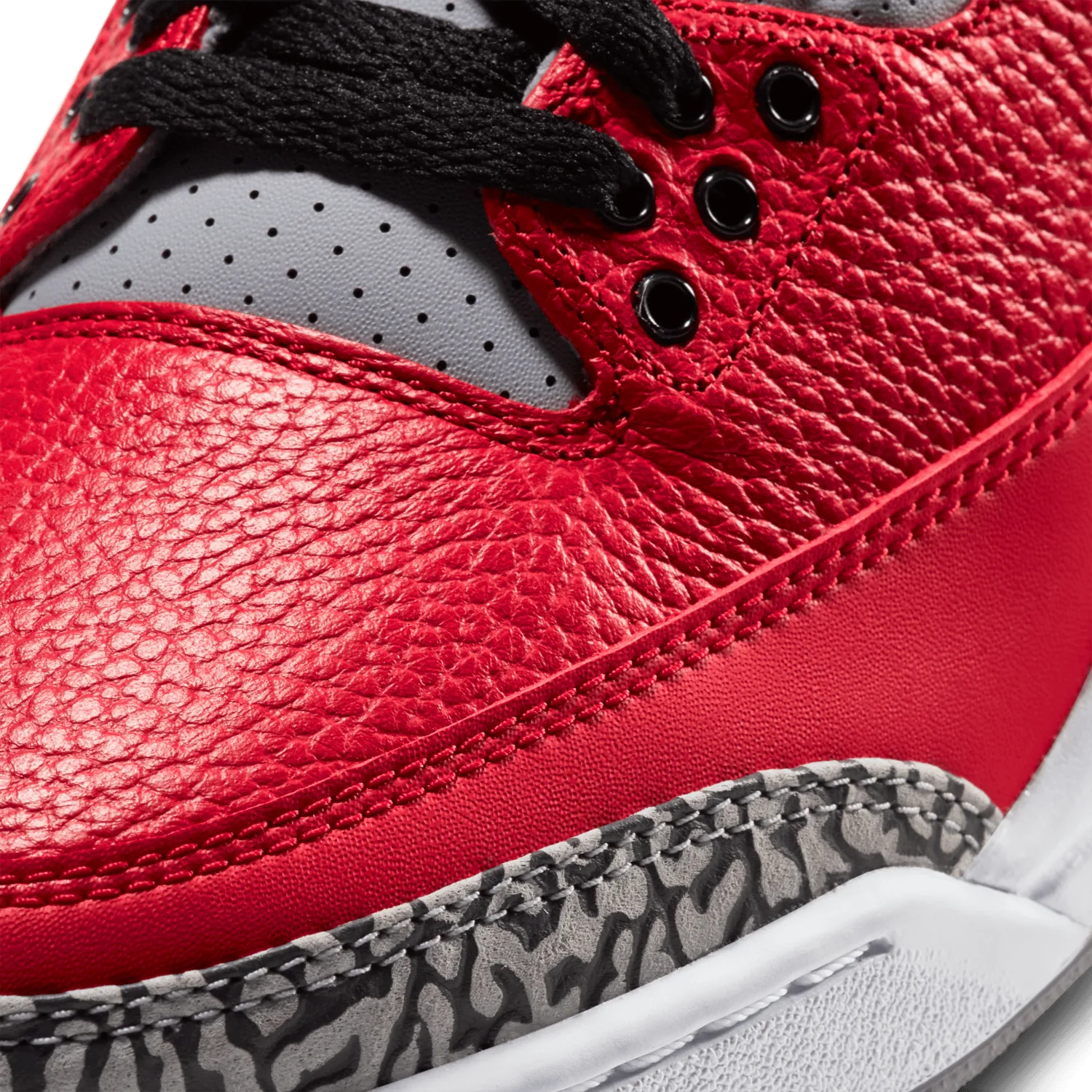 Air Jordan 3 Retro Fire Red Cement (Nike Chi) image 6