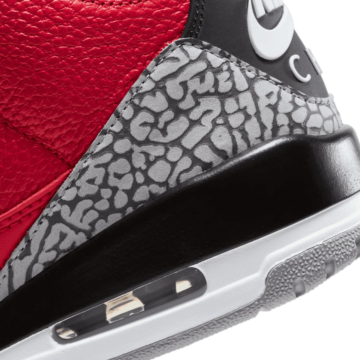 Air Jordan 3 Retro Fire Red Cement (Nike Chi) image 7