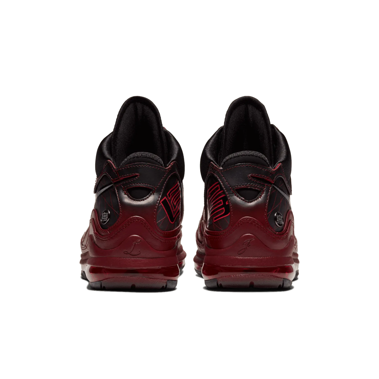 Nike LeBron 7 Christmas (2019) image 5