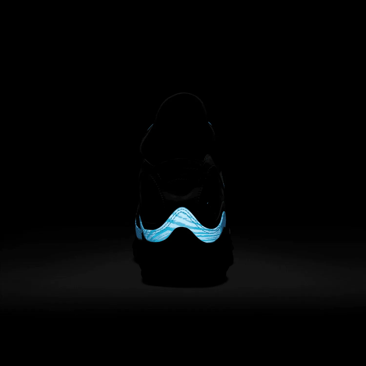 Nike LeBron 7 All-Star (2020) image 11