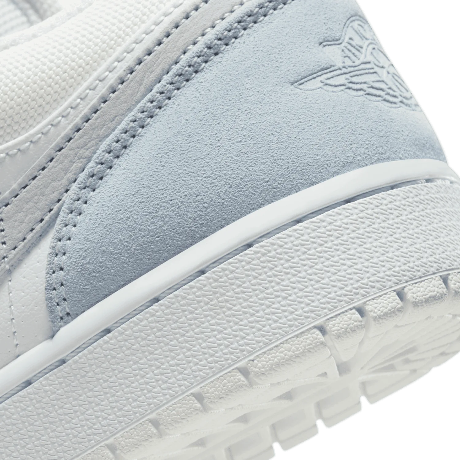Air Jordan 1 Low Paris image 7