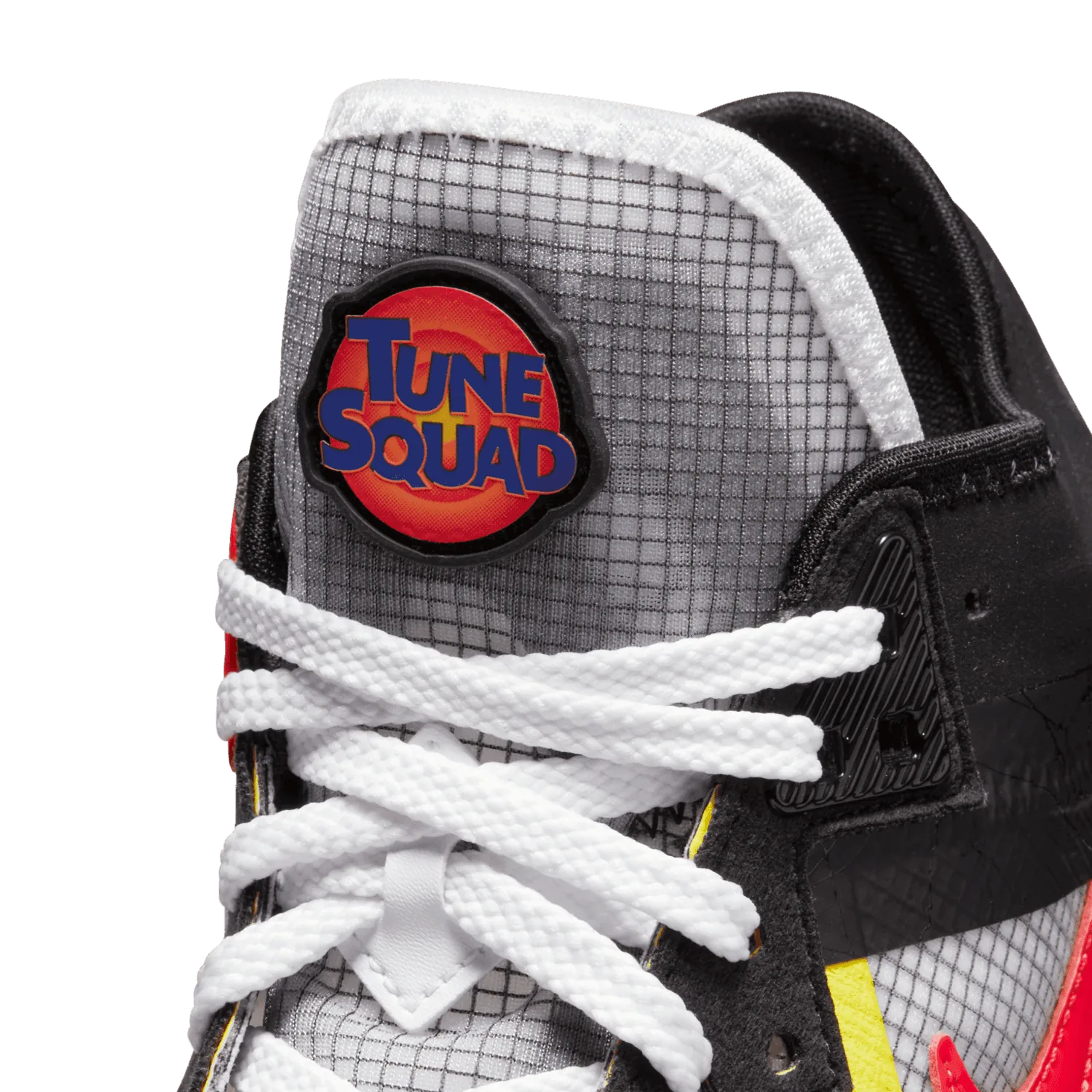 Nike Lebron 18 Low Sylvester vs Tweety Space Jam image 10