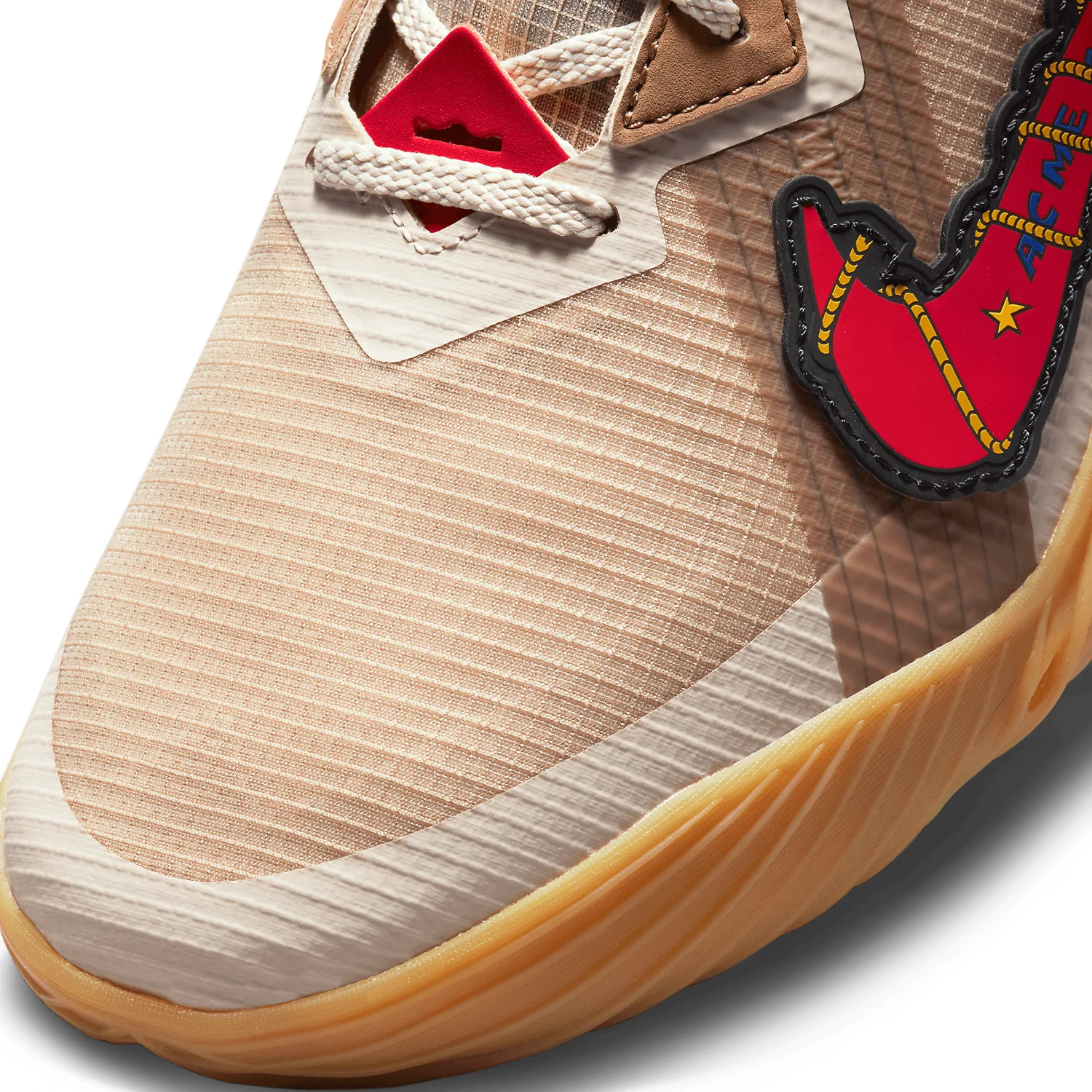 Nike Lebron 18 Low Wile E. vs Roadrunner Space Jam image 6