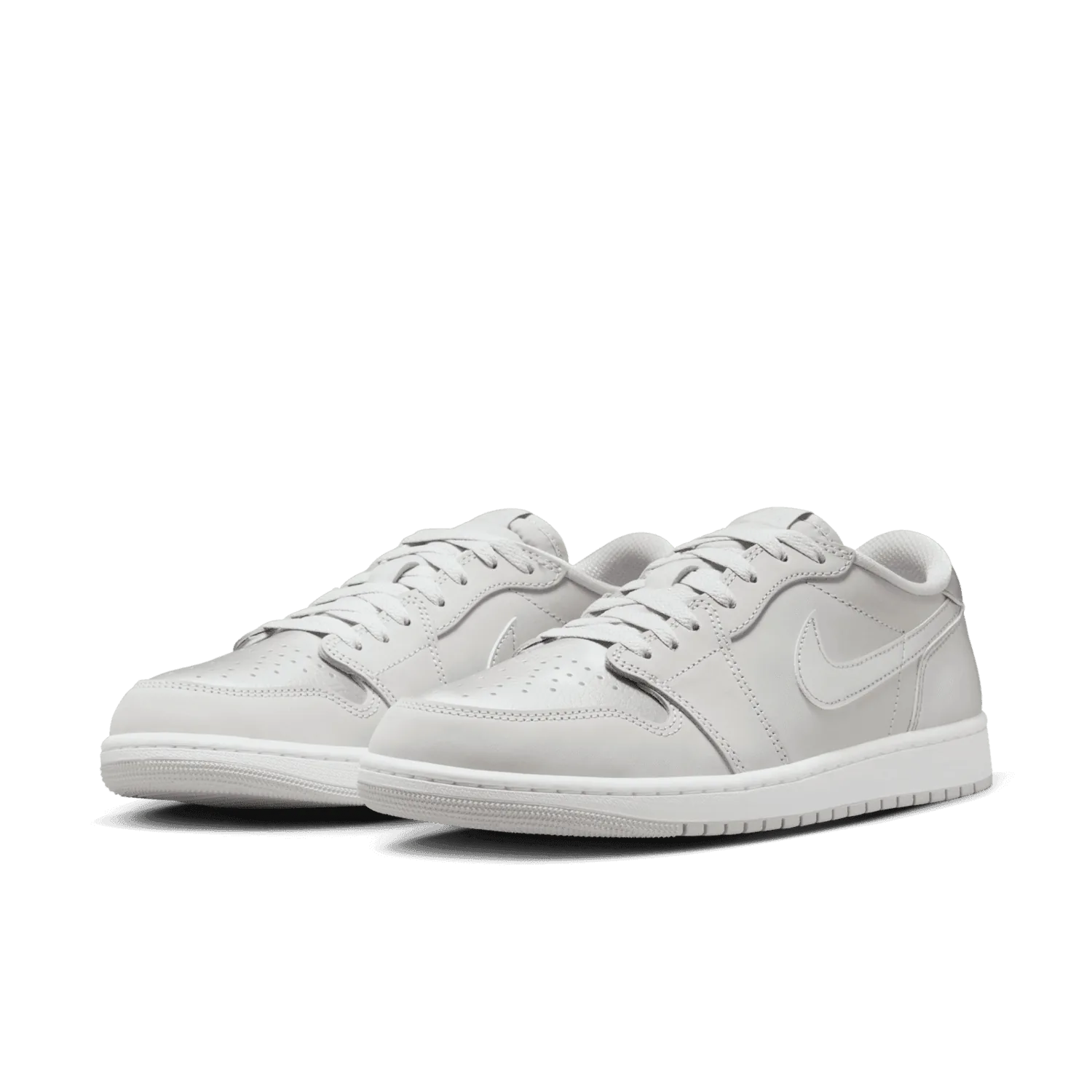 Air Jordan 1 Retro Low OG Silver image 3