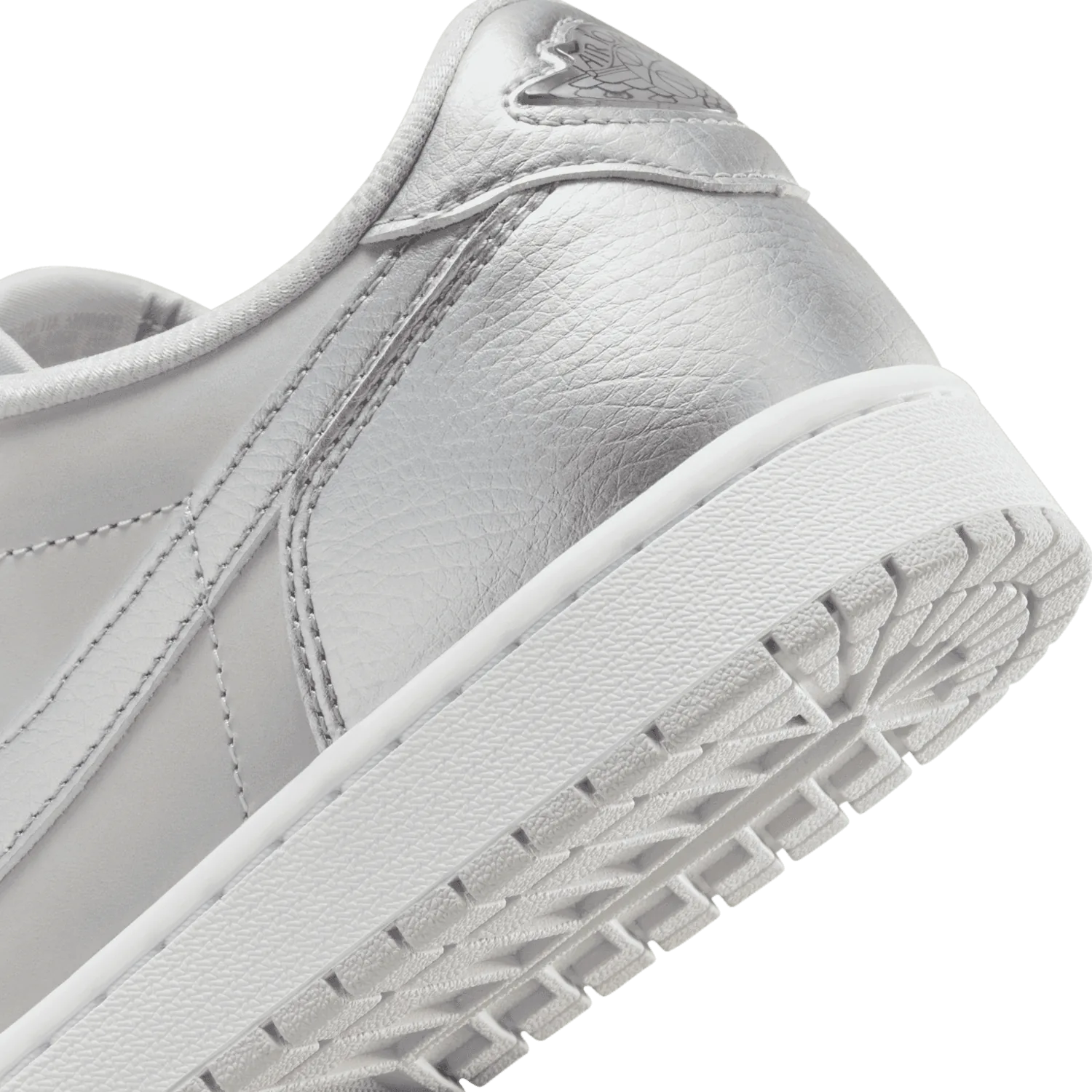 Air Jordan 1 Retro Low OG Silver image 6