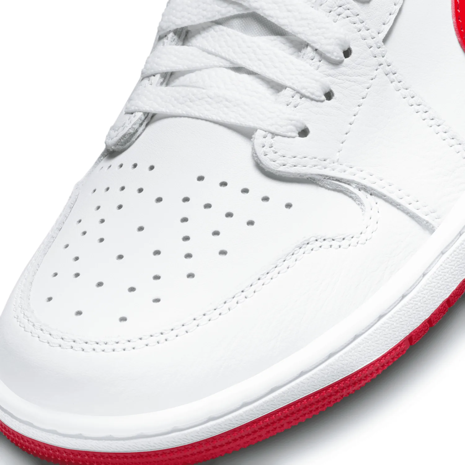 Air Jordan 1 Retro Low OG University Red image 2