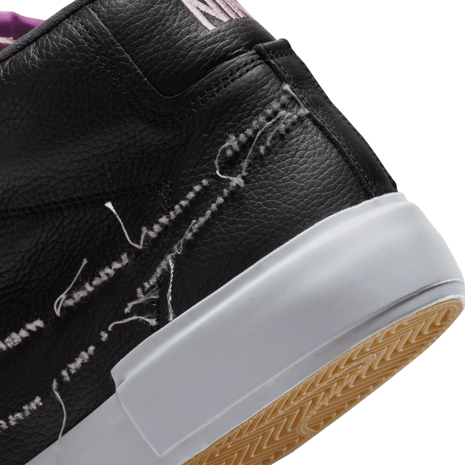 Nike SB Zoom Blazer Mid Edge Black Pink Rise image 8