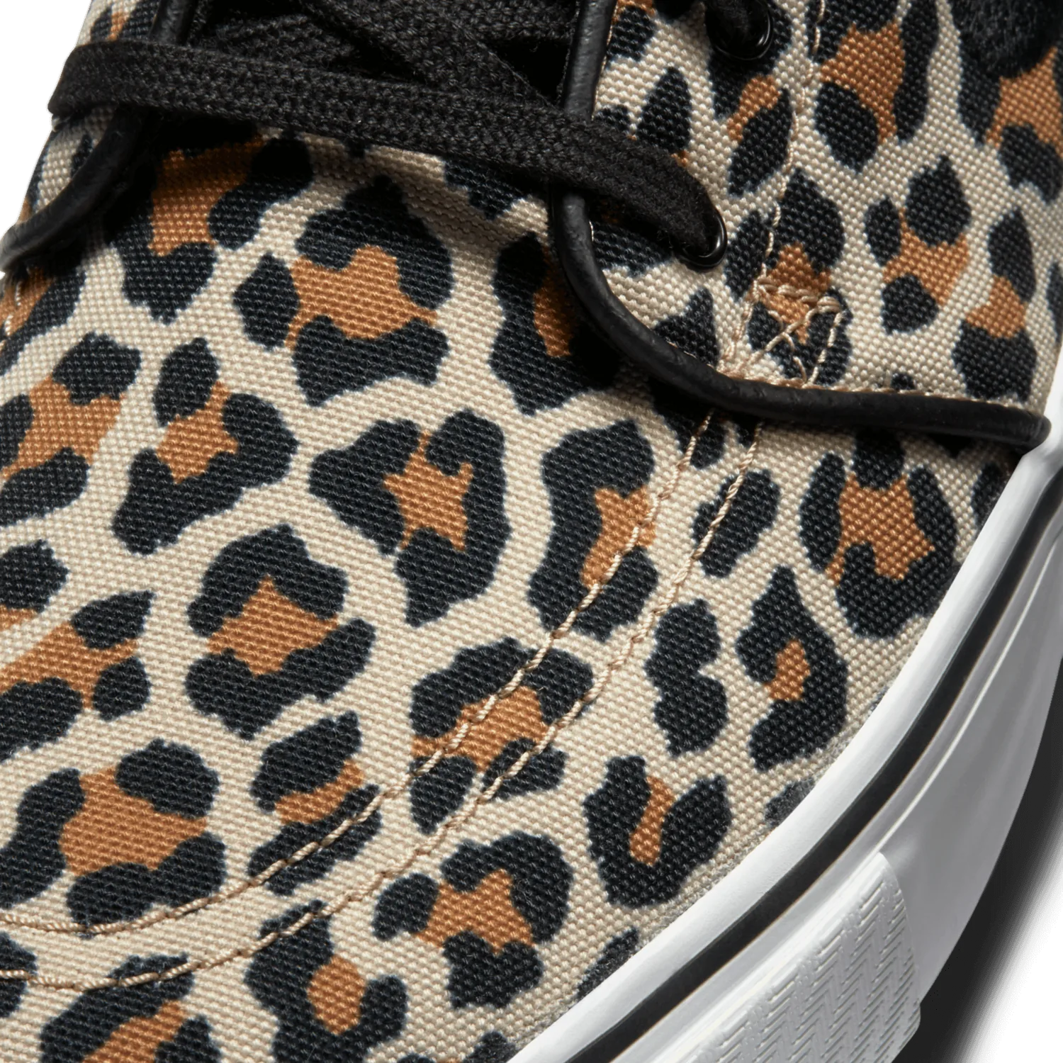 Nike SB Janoski Canvas OG Wacko Maria Leopard image 6
