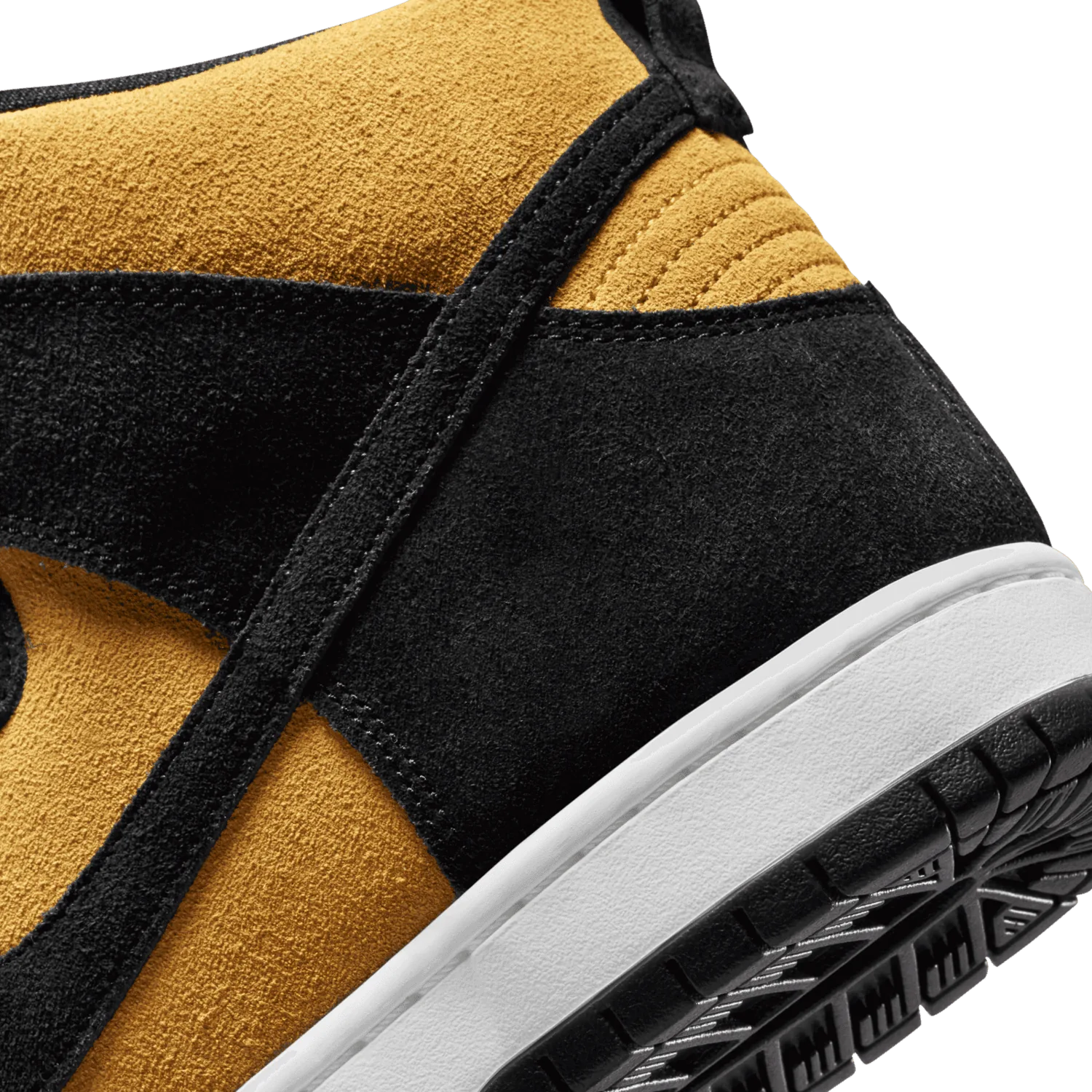 Nike Dunk SB High Reverse Goldenrod image 6
