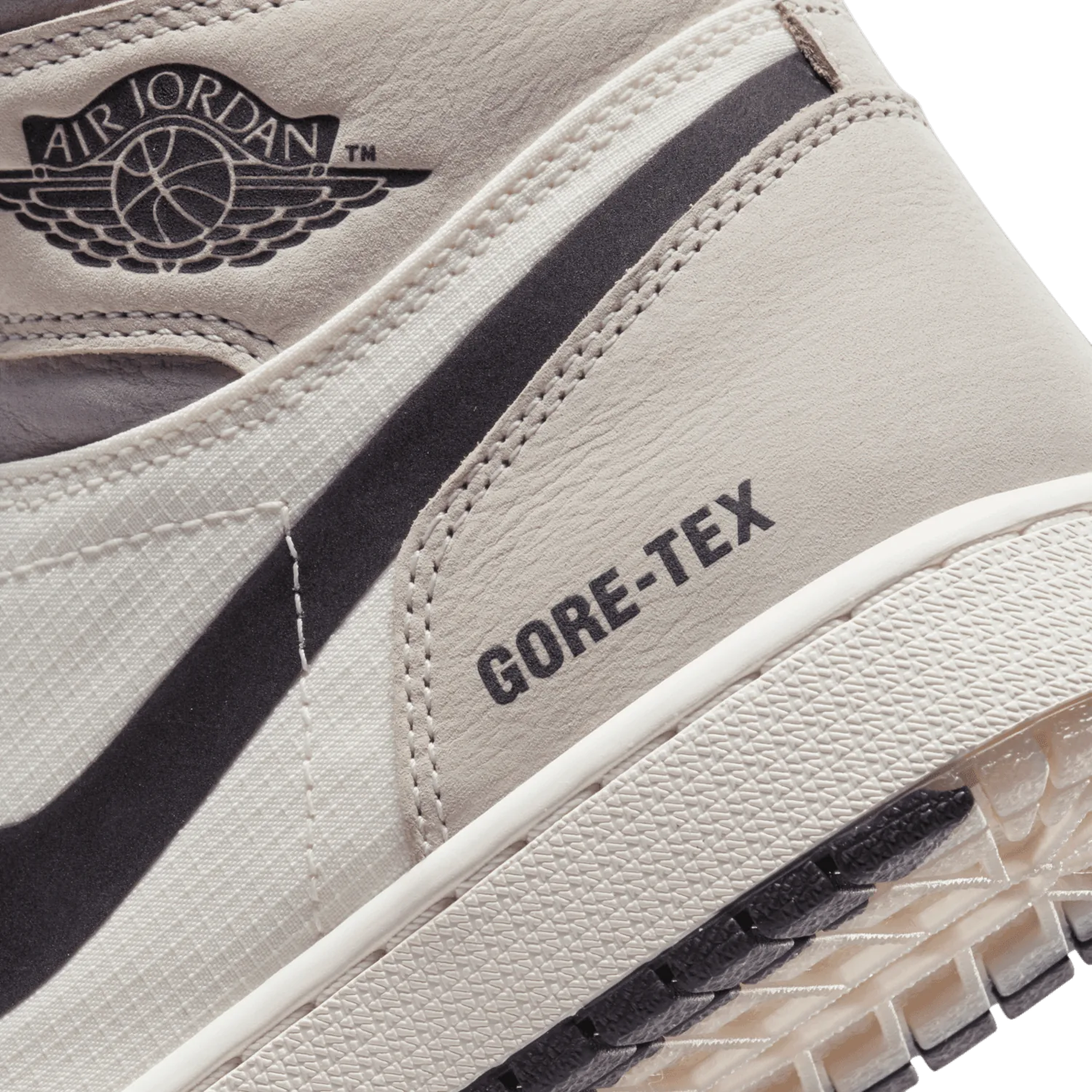 Air Jordan 1 Retro High Element Gore-Tex Light Bone image 7