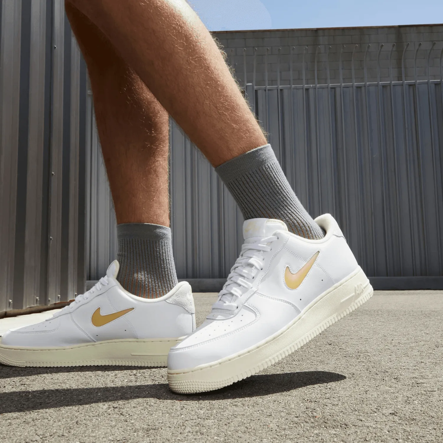 Nike Air Force 1 Pale Vanilla image 2