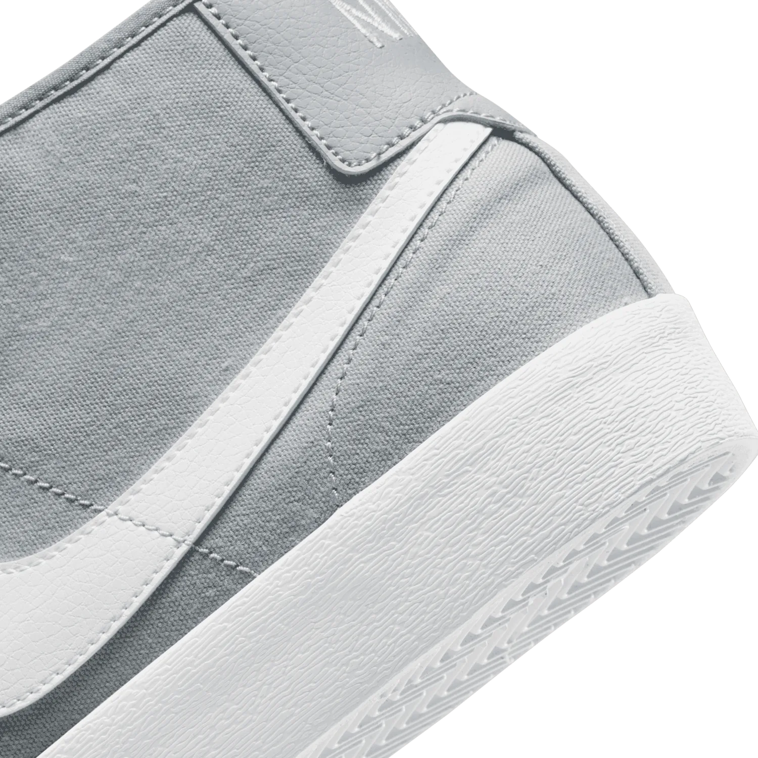 Nike SB Blazer Court Mid Wolf Grey image 7