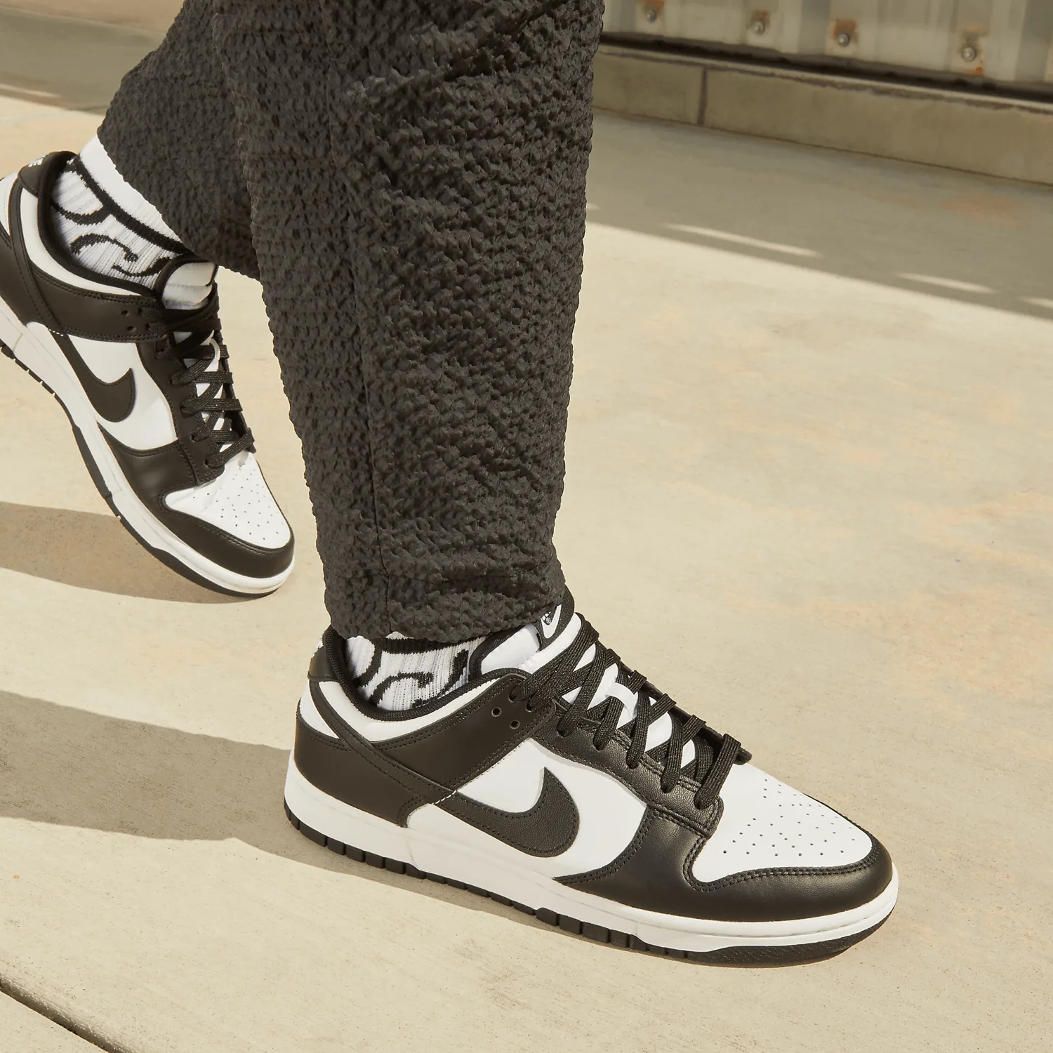 Nike Dunk Low Panda