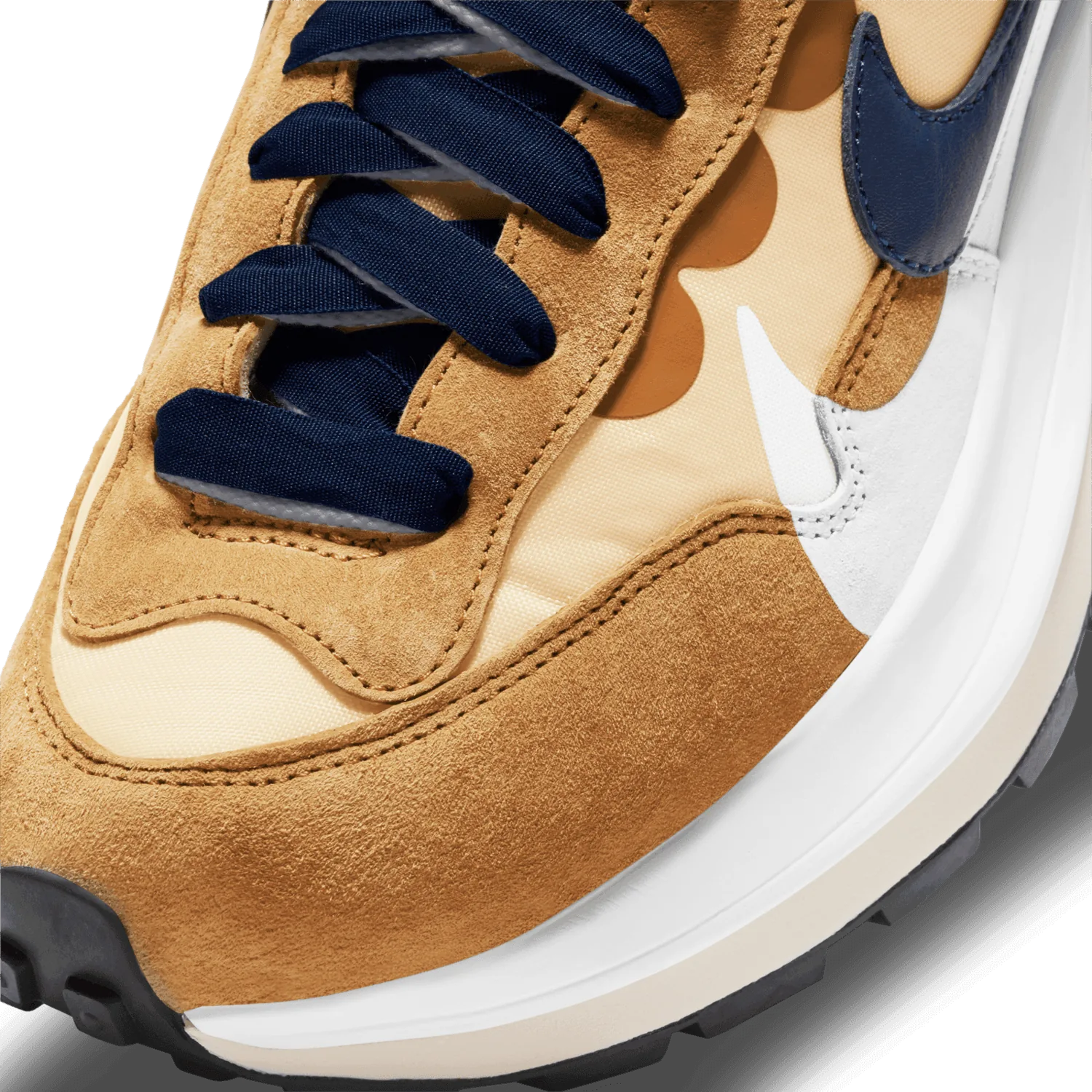 Nike VaporWaffle sacai Sesame and Blue Void image 6