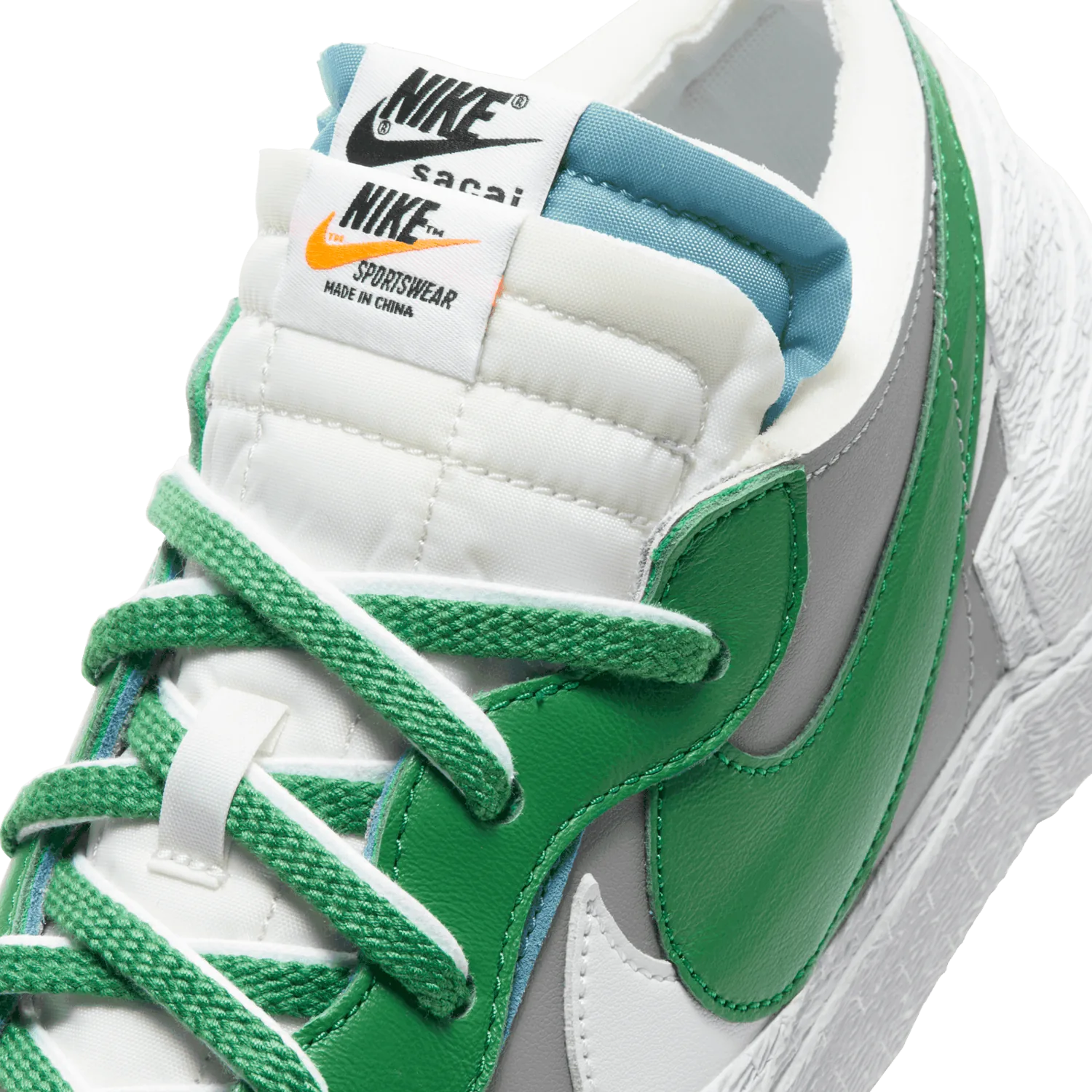 Nike Blazer Low sacai Medium Gray Classic Green image 8