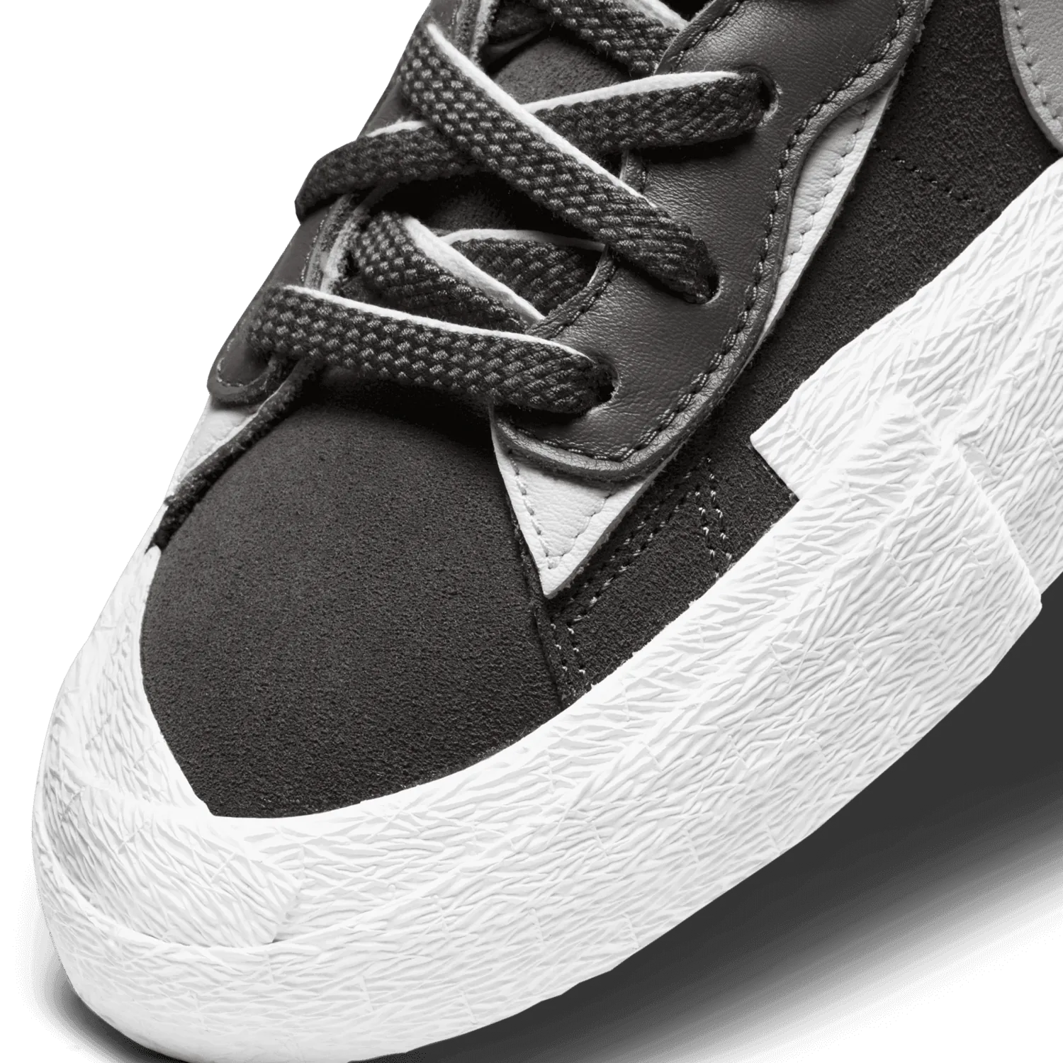 Nike Blazer Low sacai Iron Grey image 8