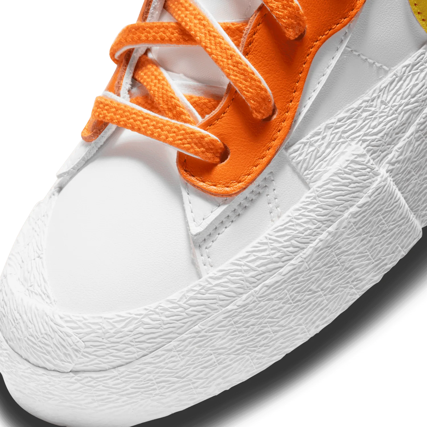 Nike Blazer Low sacai White Magma Orange image 6