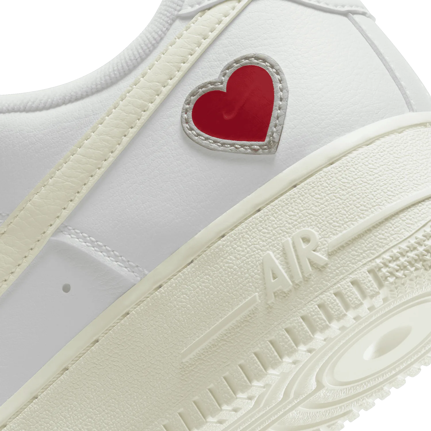 Nike Air Force 1 Low Valentine's Day (2021) image 7