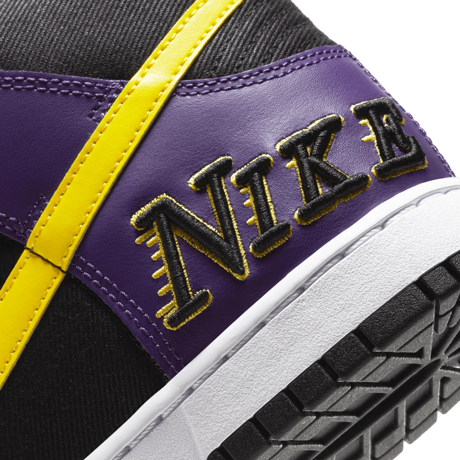 Nike Dunk High EMB Lakers image 6
