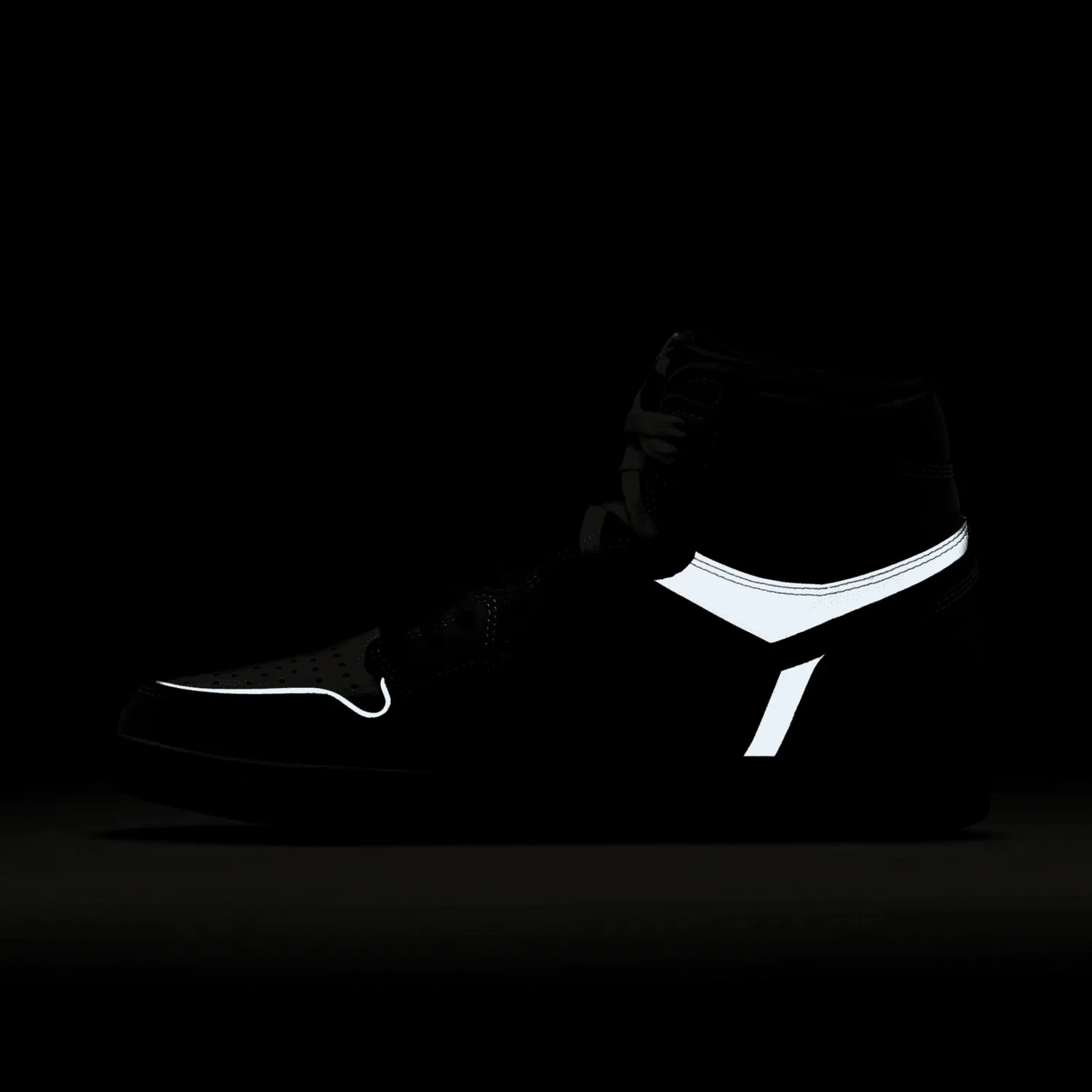Jordan 1 Retro High OG Hand Crafted image 2