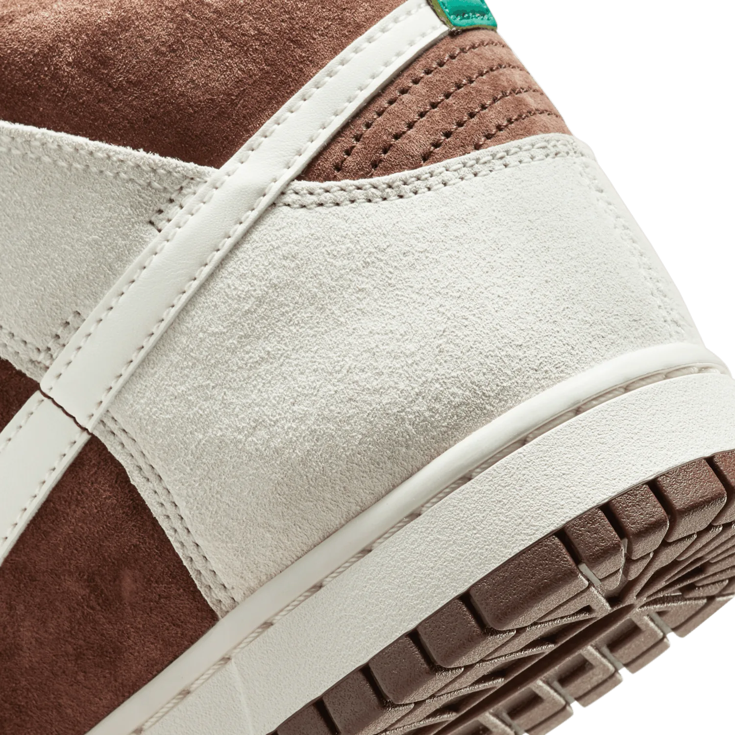 Nike Dunk High Light Chocolate image 7