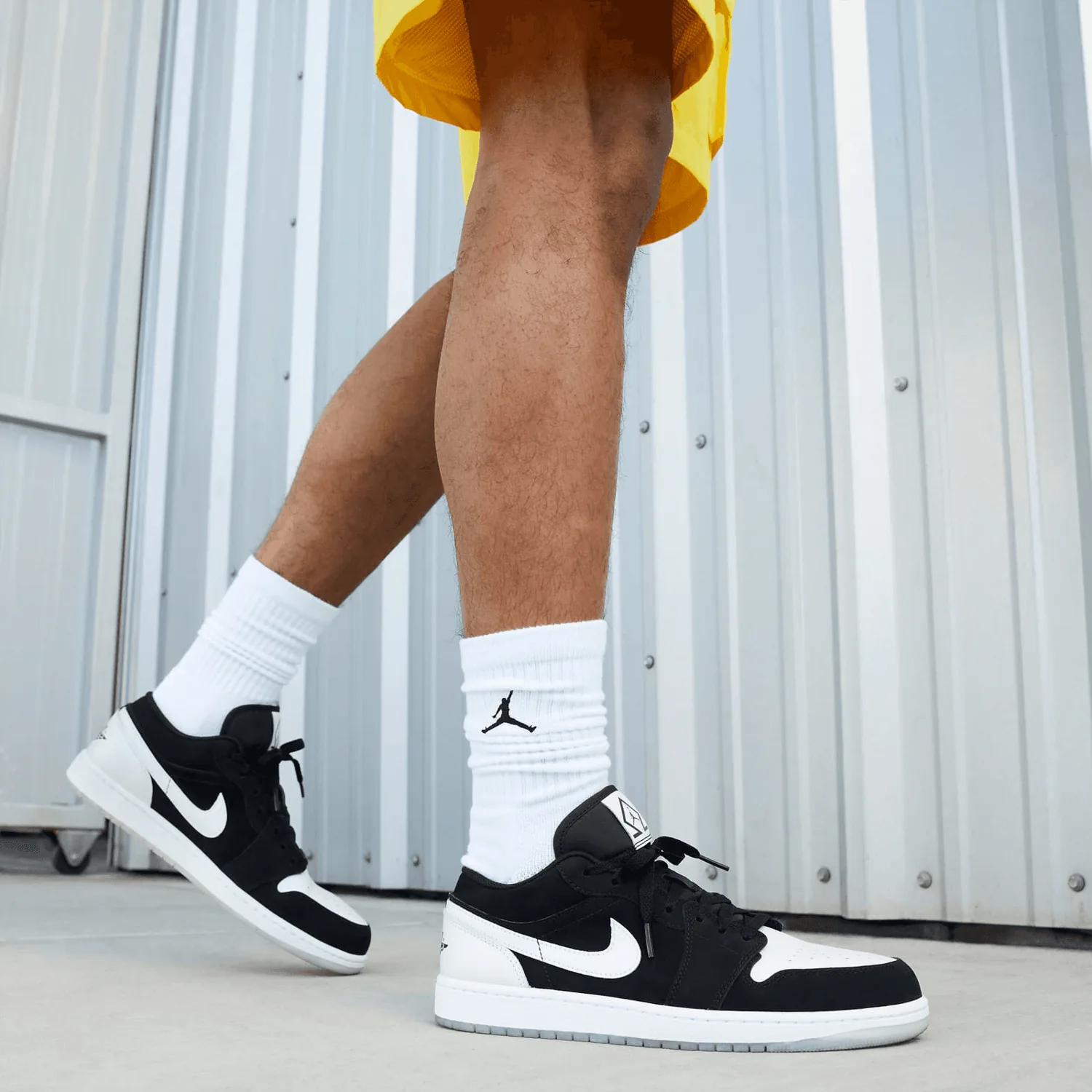 Jordan 1 Low Diamond Shorts image 2