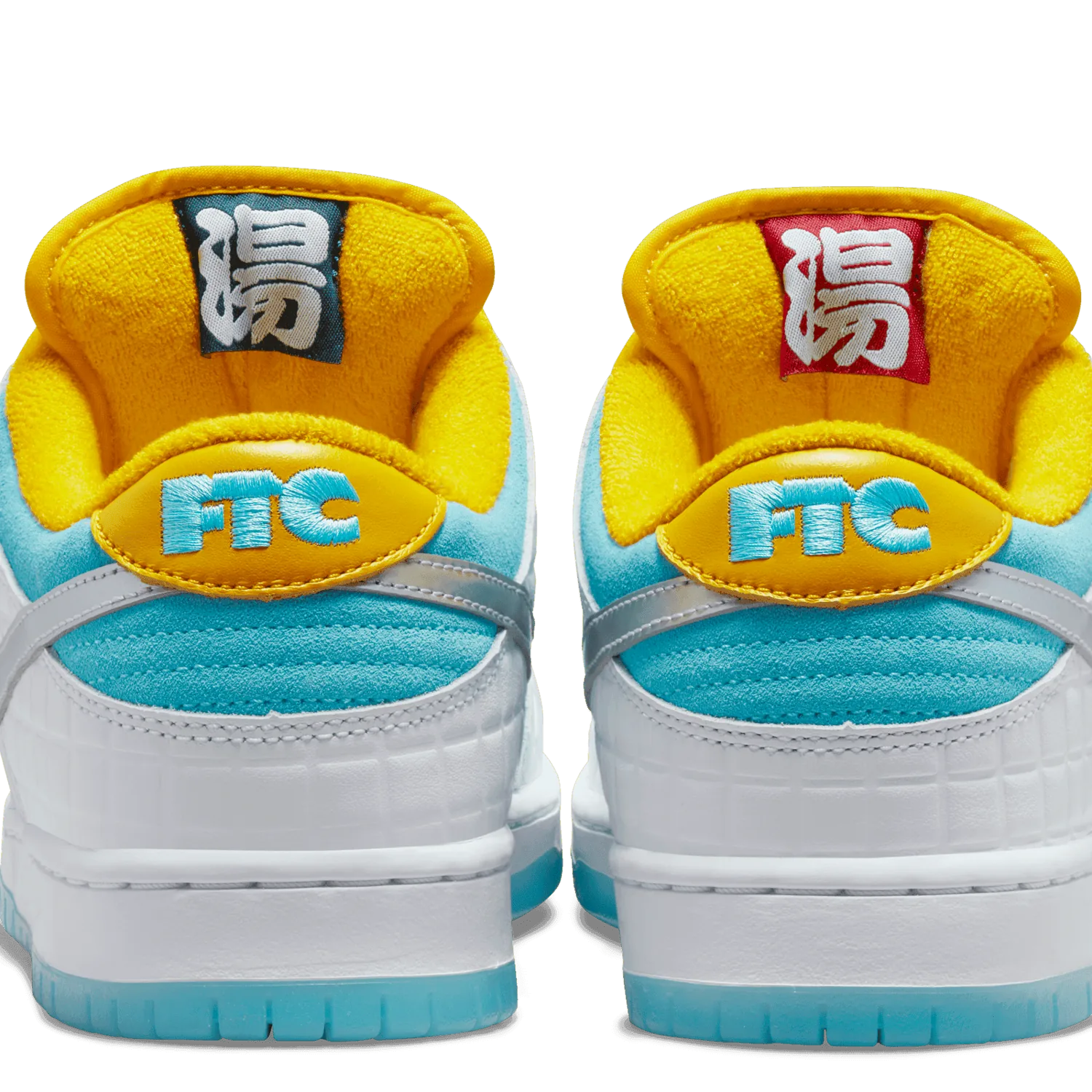 Nike SB Dunk Low FTC Lagoon Pulse image 11