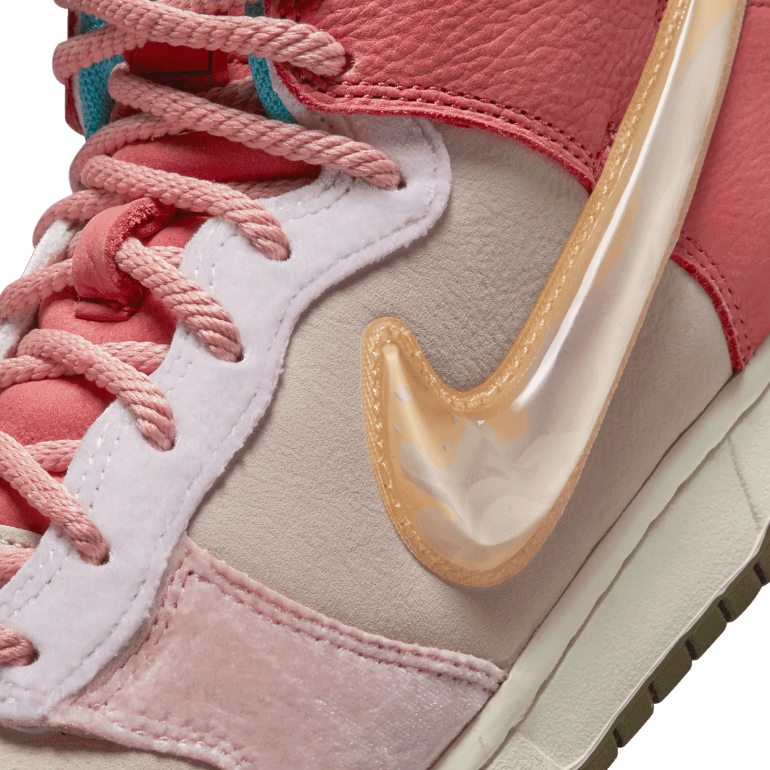 Nike Dunk Mid Social Status Free Lunch Strawberry Milk image 14