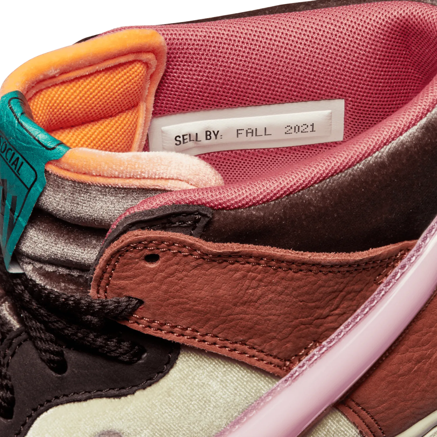 Nike Dunk Mid Social Status Milk Carton Burnt Brown image 2