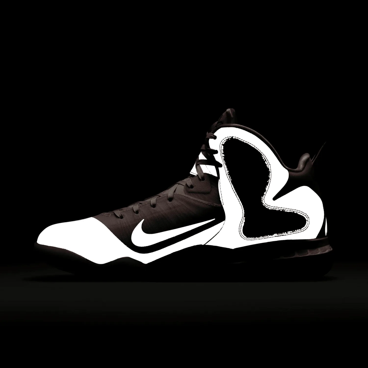 Nike LeBron 9 Regal Pink image 3