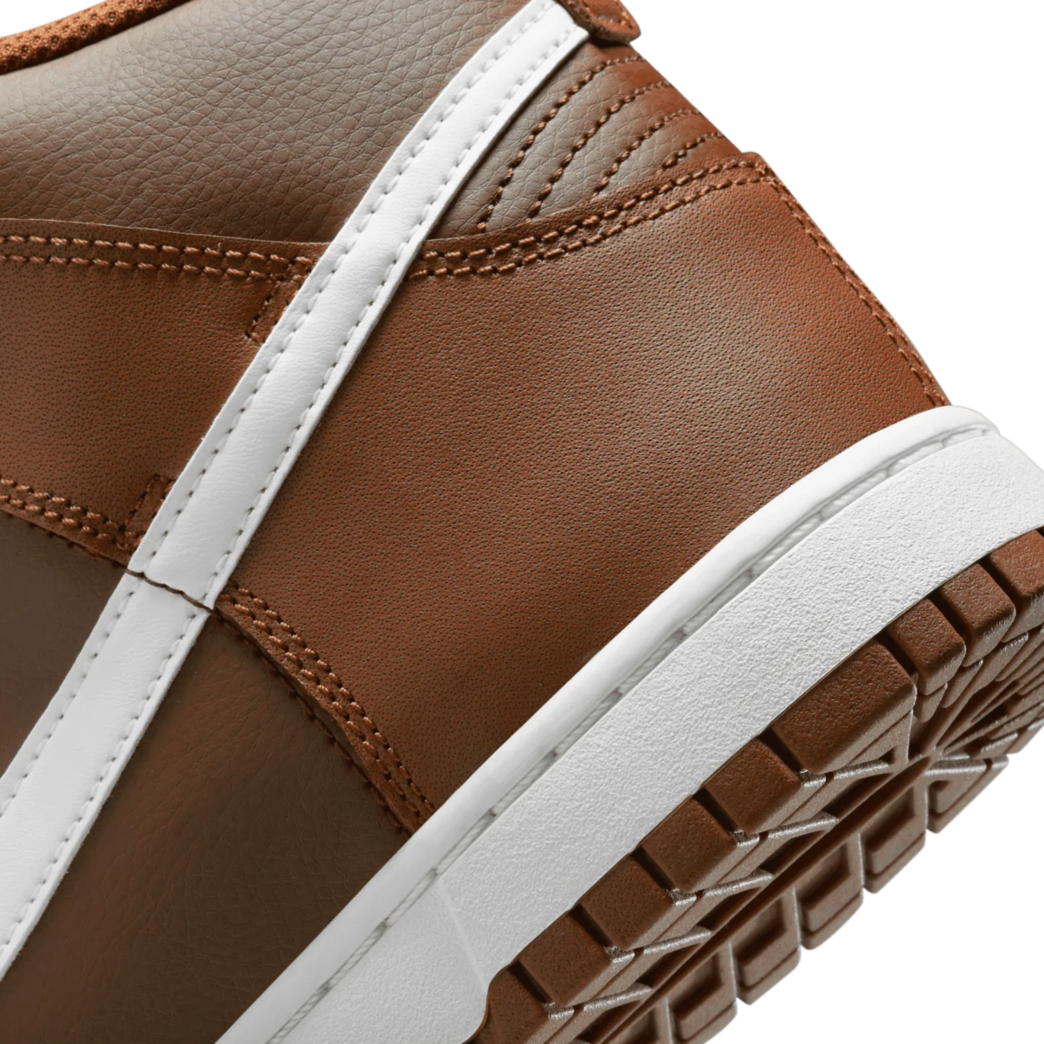 Nike Dunk High Chocolate image 7