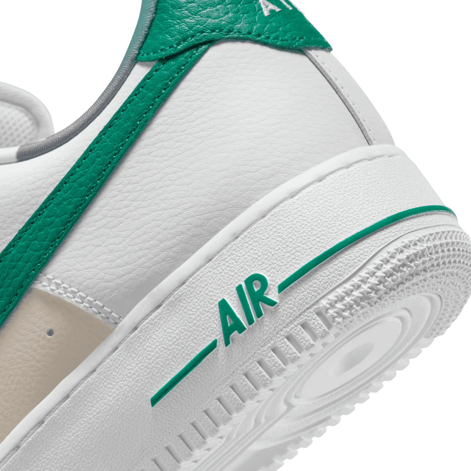 Nike Air Force 1 Low '07 LV8 White Malachite image 7