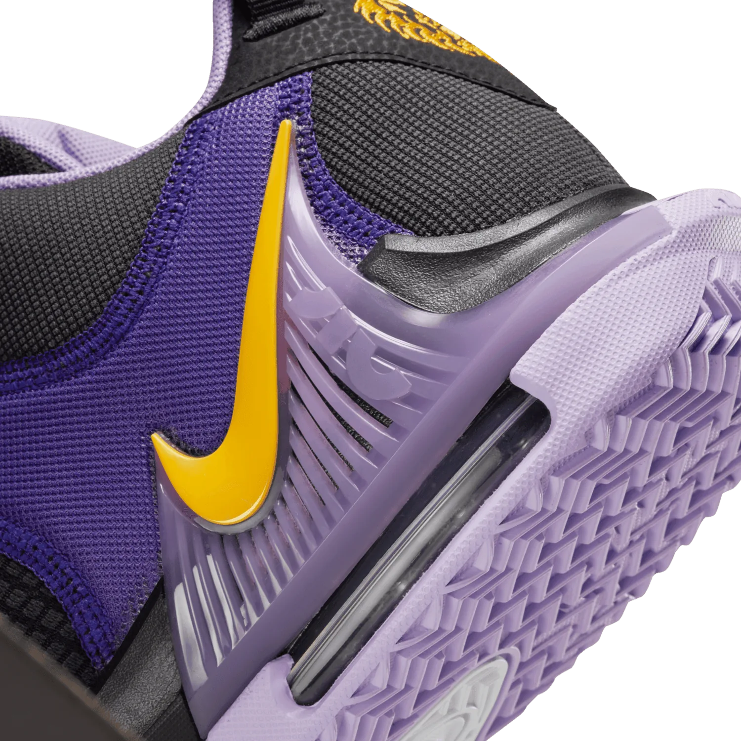 Nike LeBron Witness 7 'Lakers' image 7