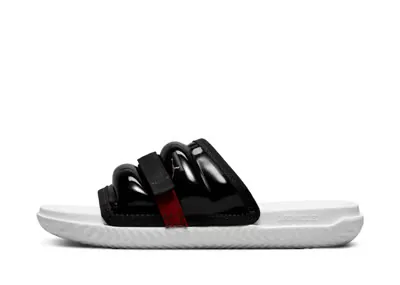 Jordan Super Play Slides in Black