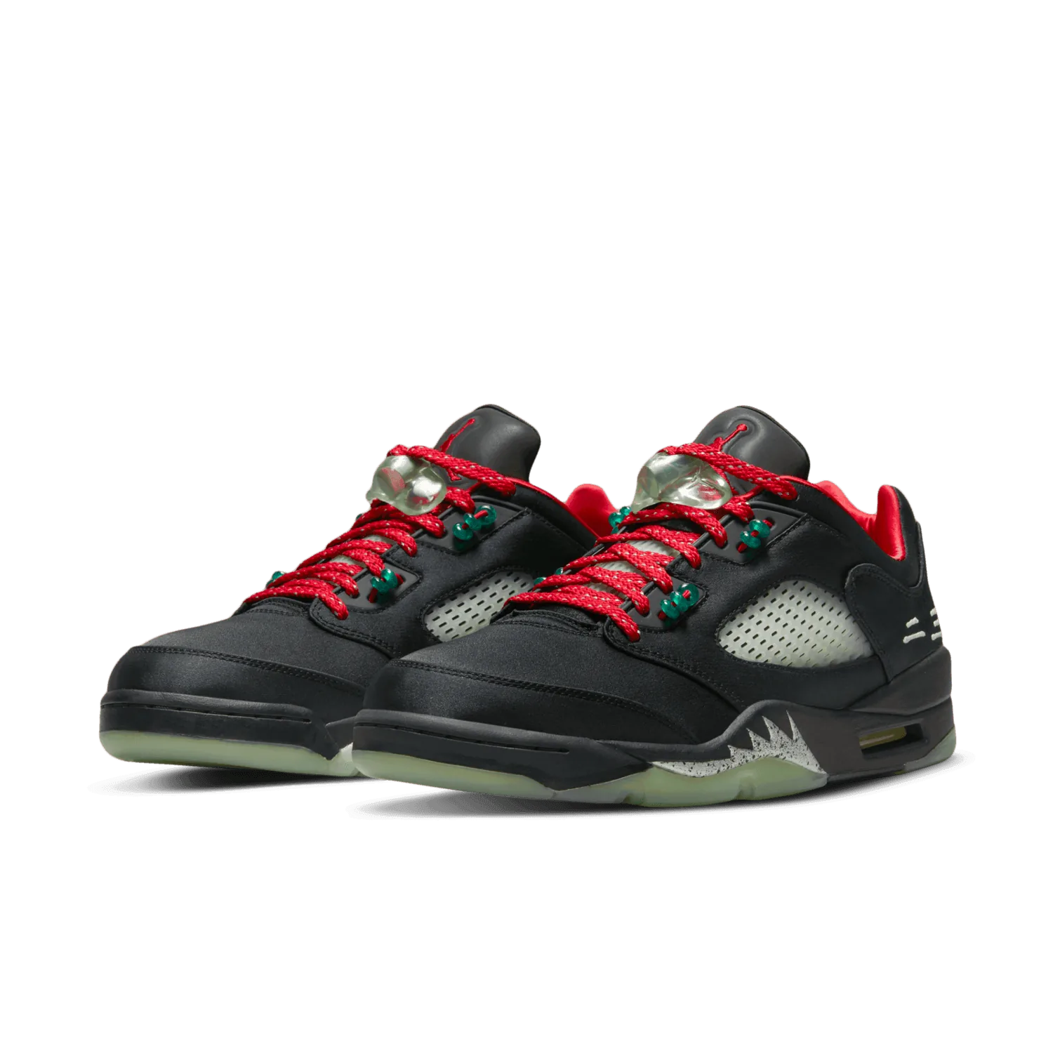 Jordan 5 Low CLOT image 9