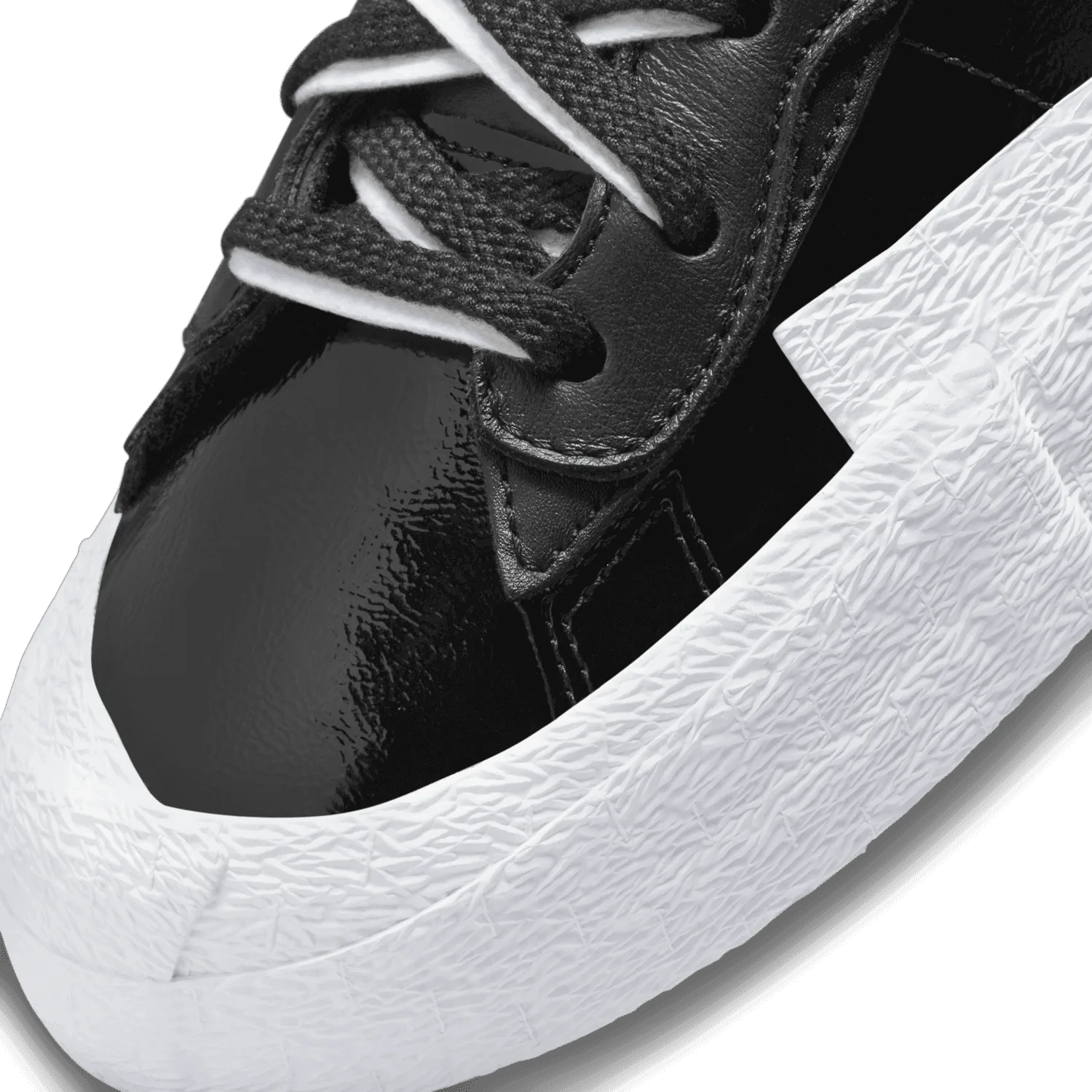 Nike Blazer Low Sacai Black Patent image 8