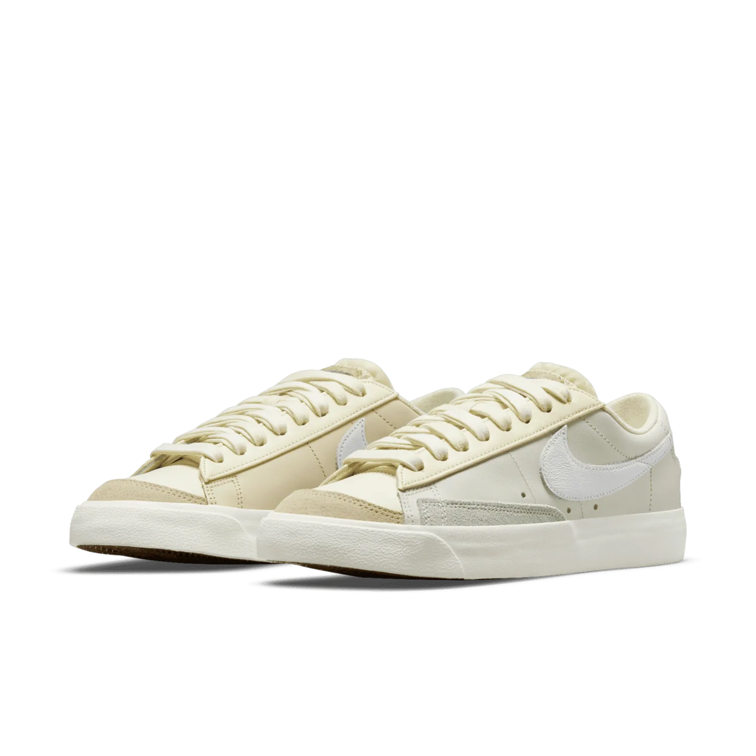 Nike Blazer Low '77 Shoes image 4