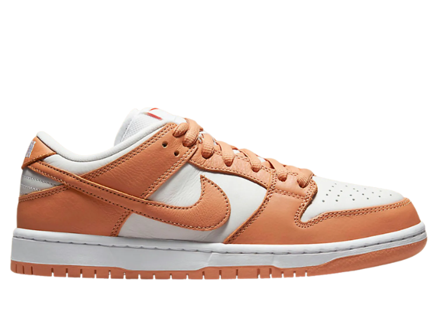 Nike SB Dunk Low Light Cognac