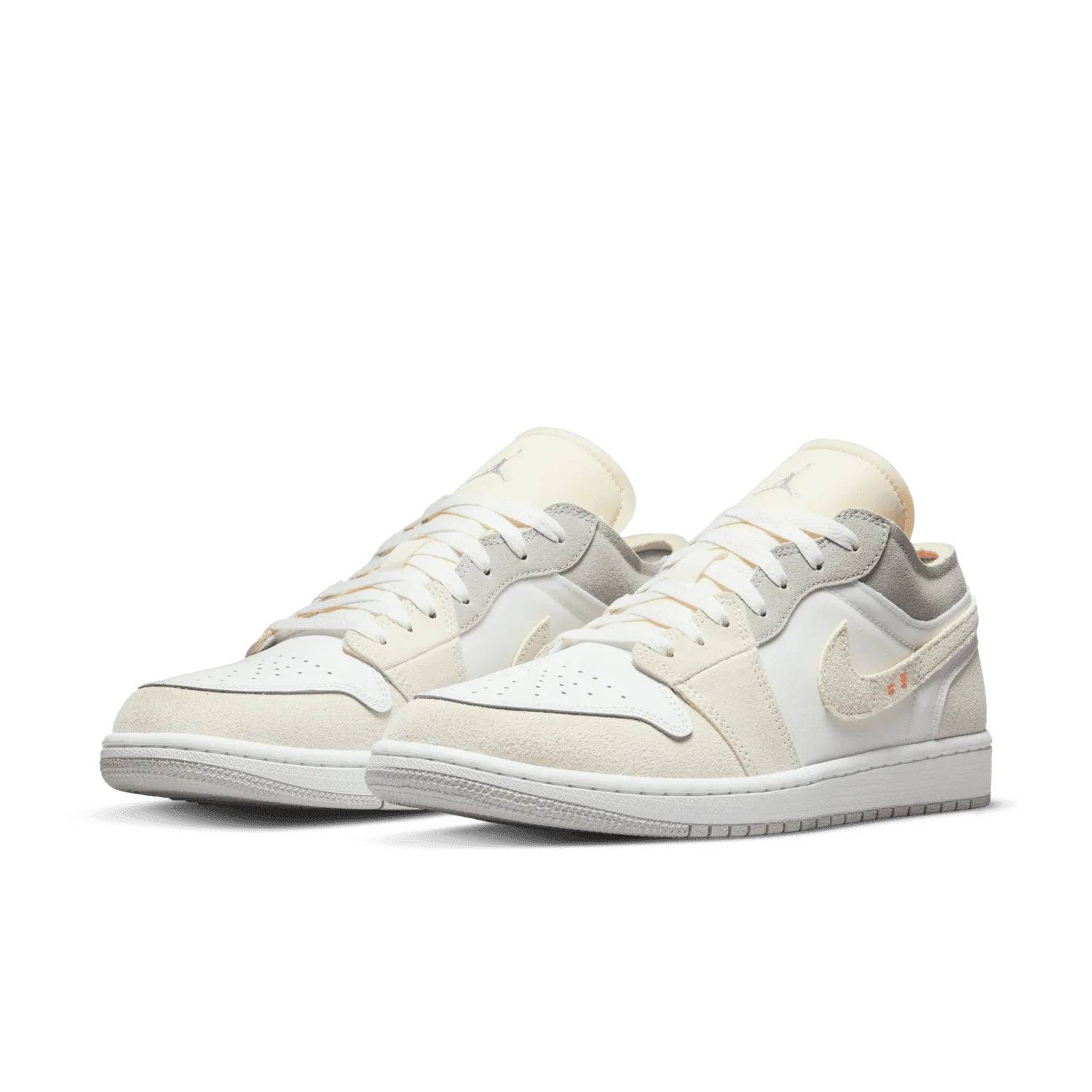 Jordan 1 Low SE Craft Inside Out White image 4