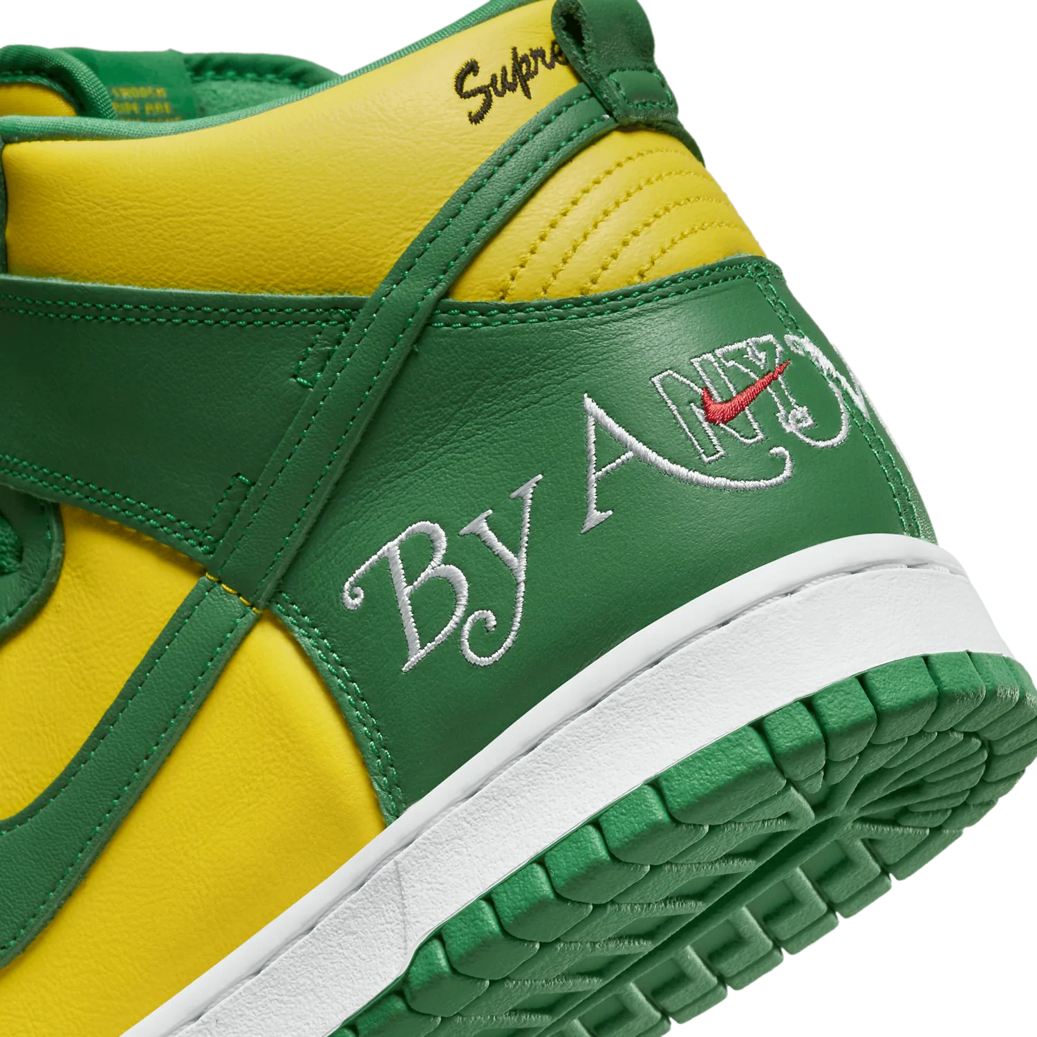 Nike SB Dunk High Supreme By Any Means Brazil image 7