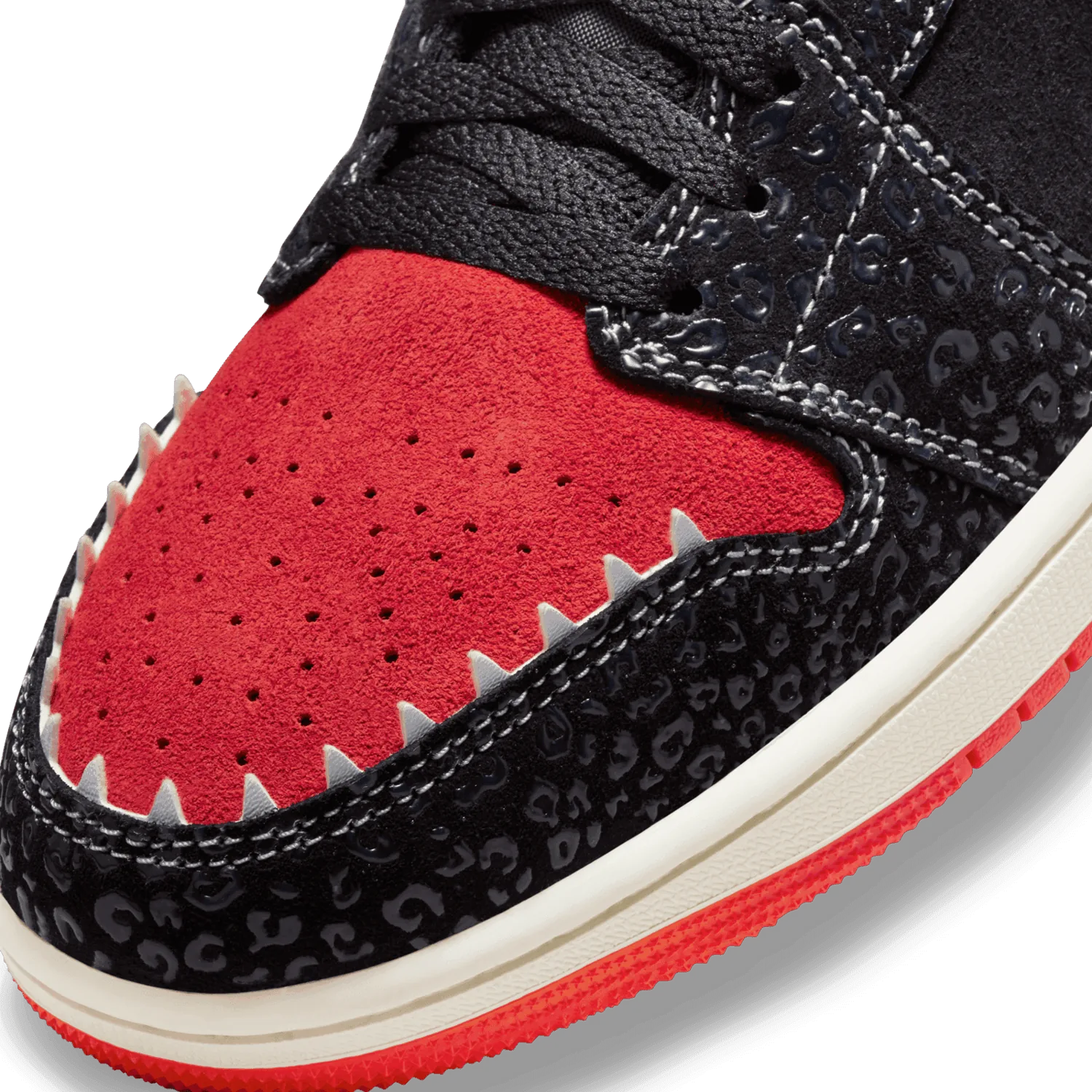 Jordan 1 Mid SE Siempre Familia image 9