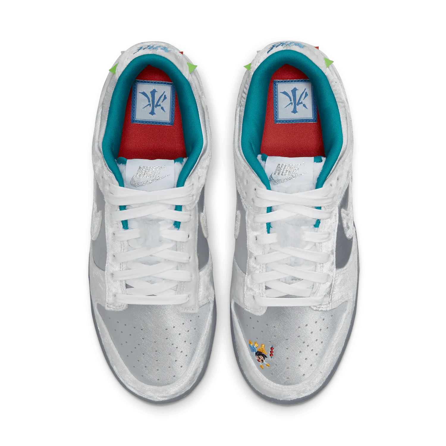 Nike Dunk Low Ice image 2