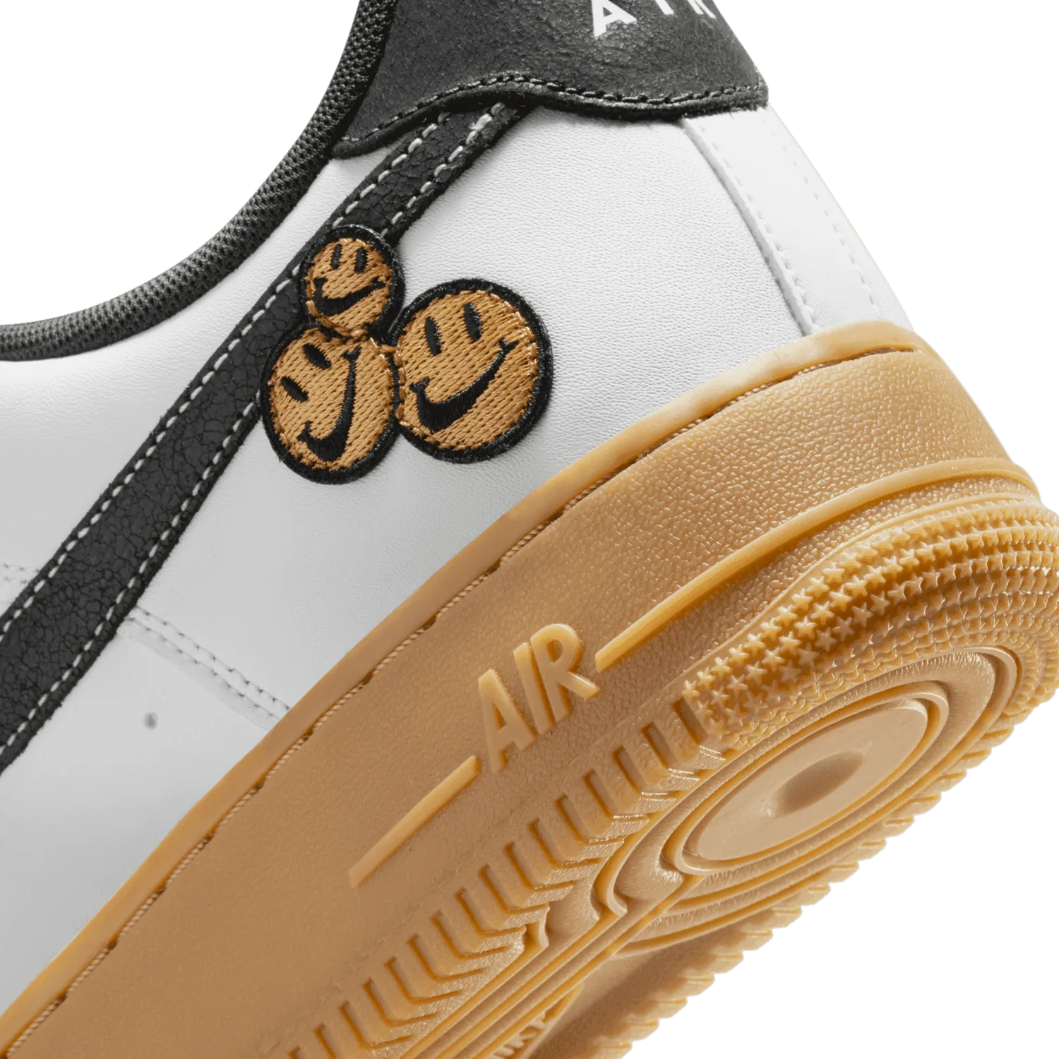 Nike Air Force 1 Low '07 LV8 Go The Extra The Smile image 7