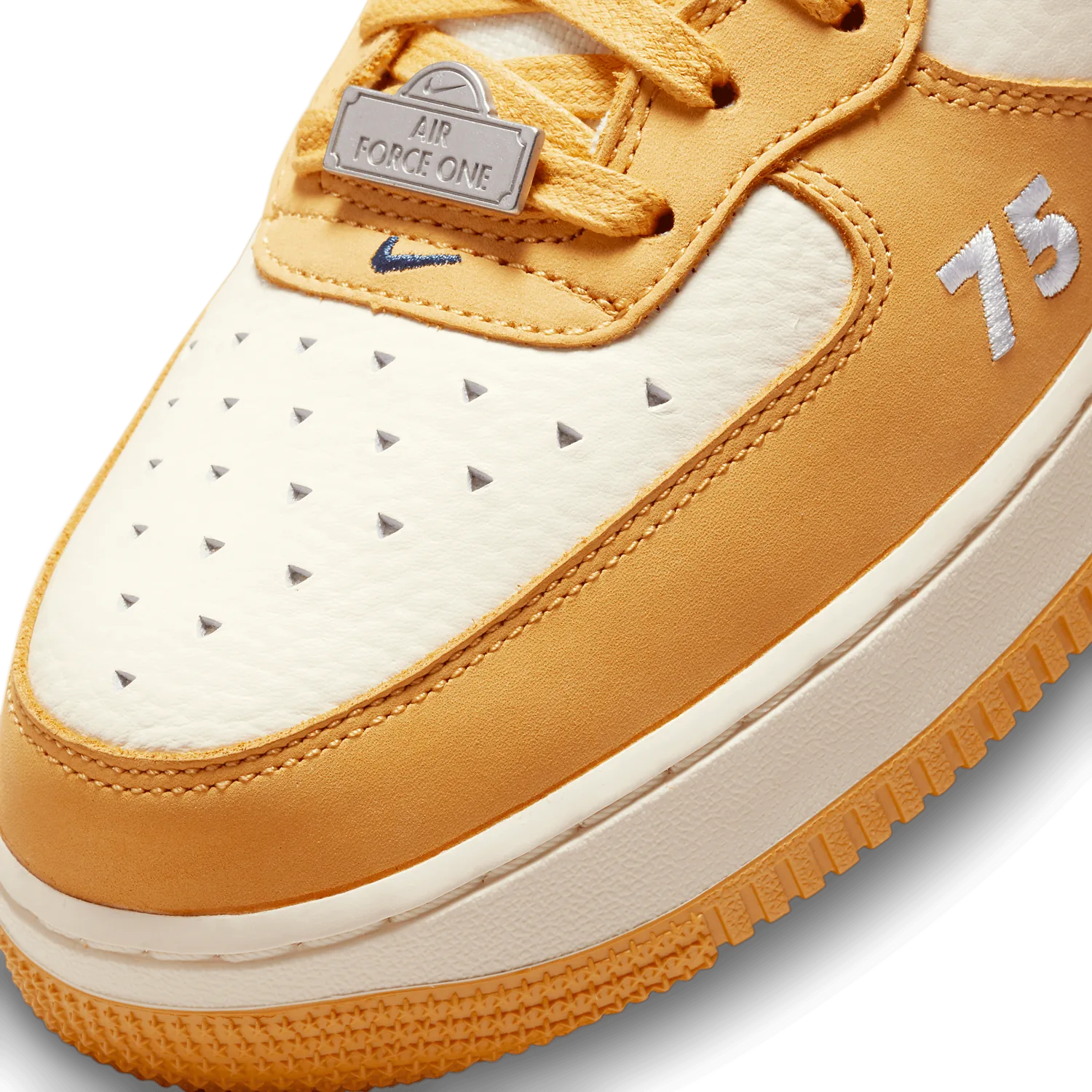 Nike Air Force 1 Mid Paris image 6