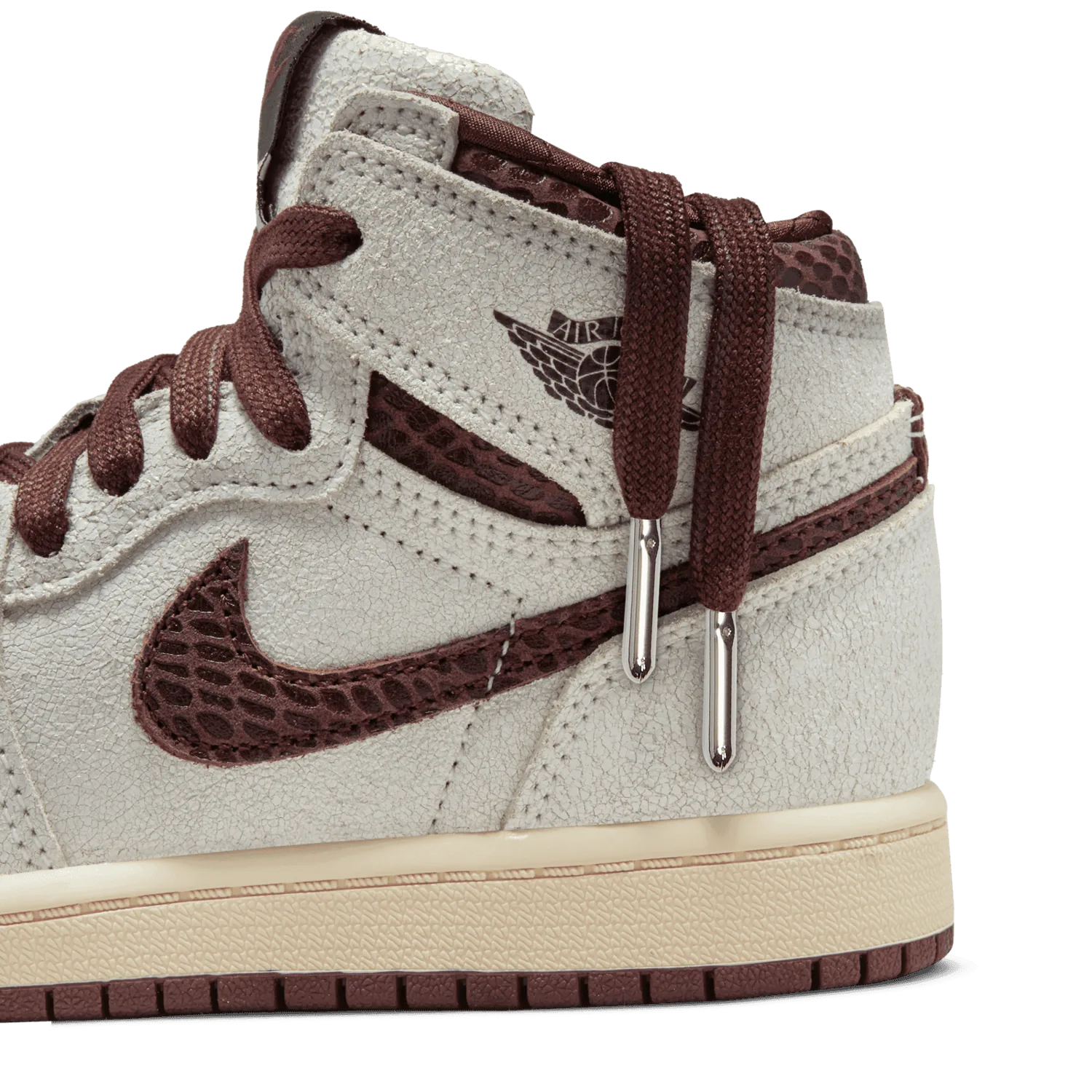 Jordan 1 Retro High A Ma Maniere image 2