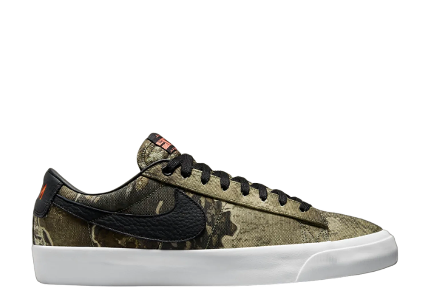 Nike SB Blazer Low GT Camo