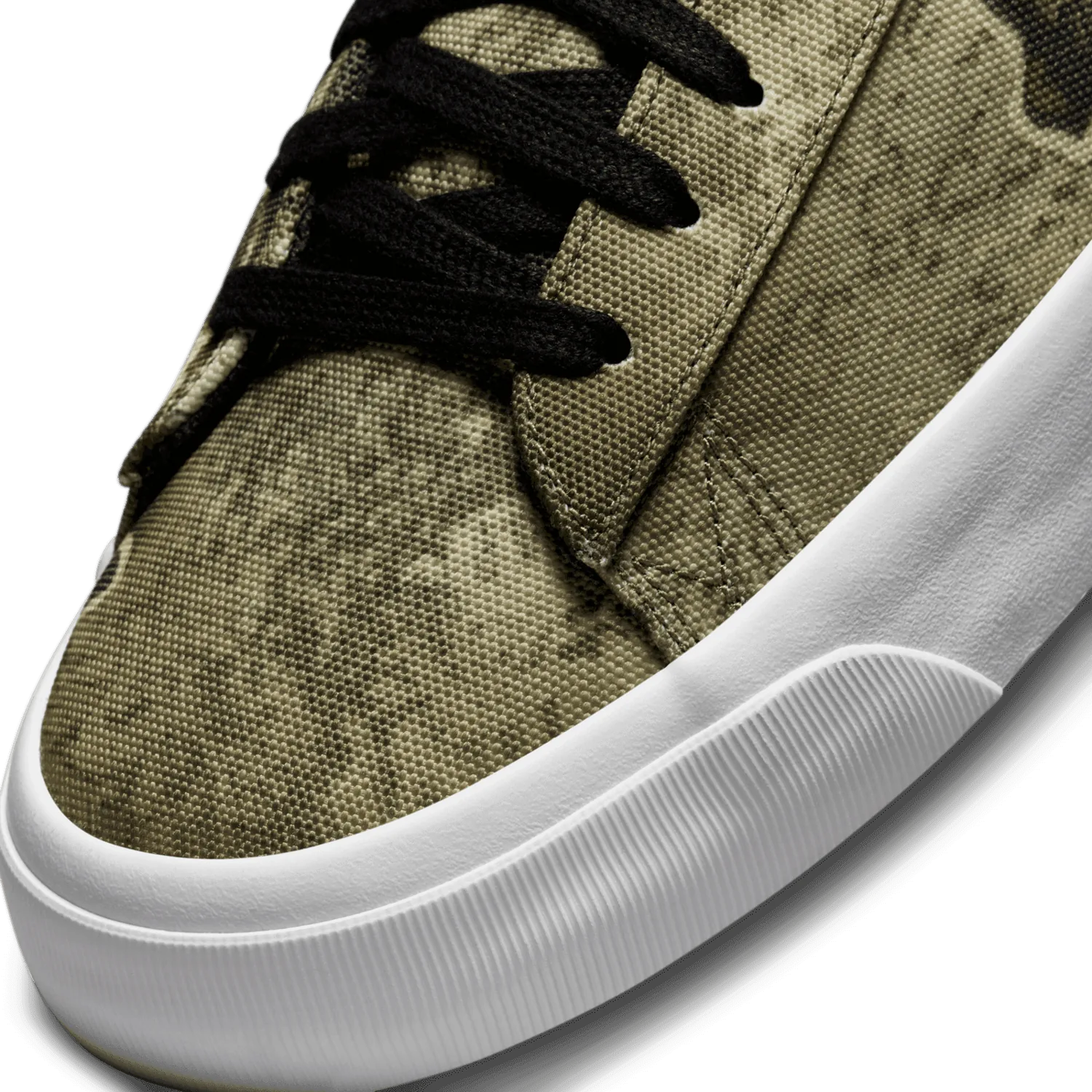 Nike SB Blazer Low GT Camo image 6